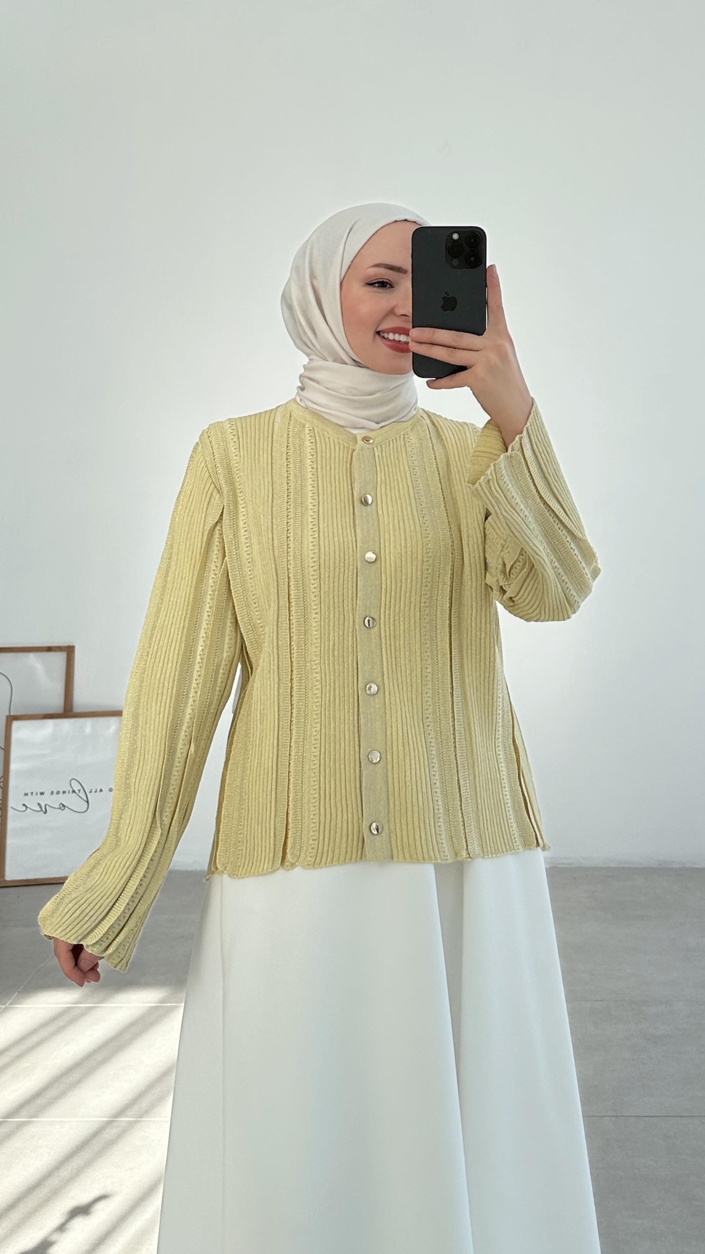 Falin Simli Sarı Hırka