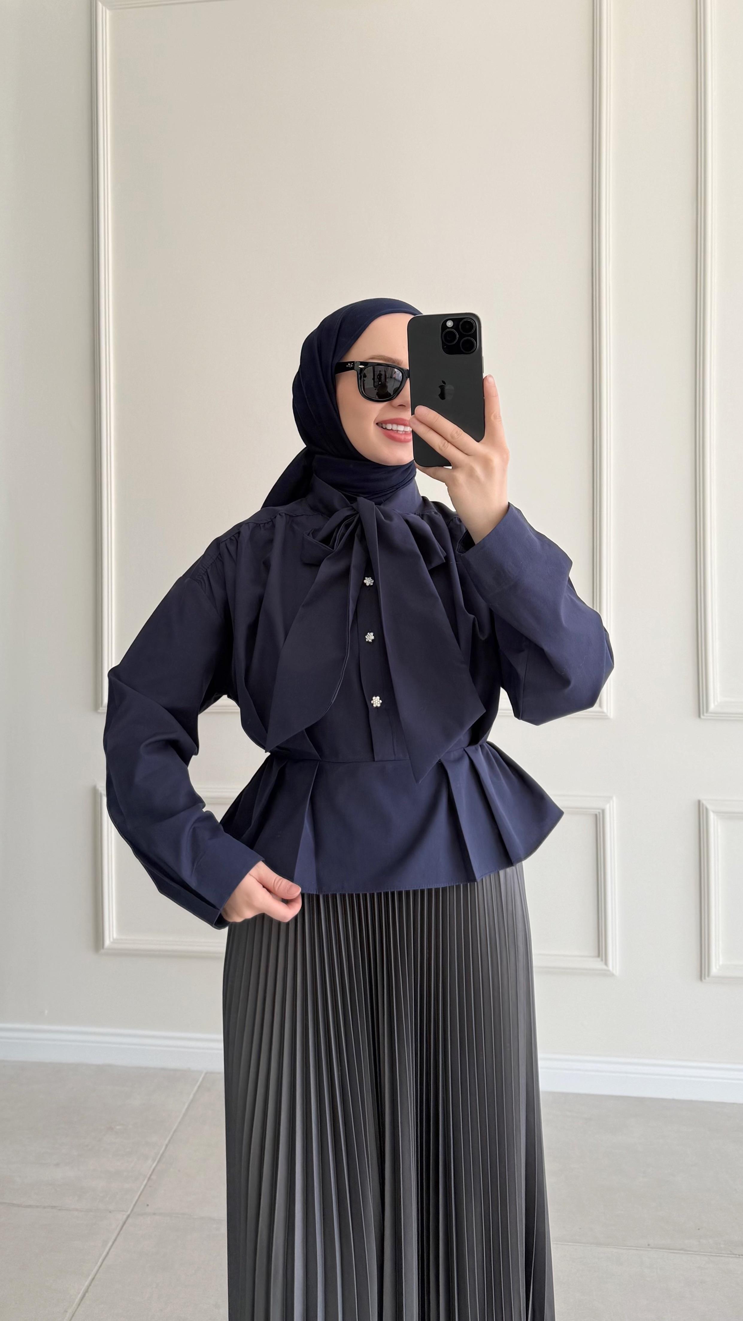 Fashi Bağlamalı Kısa Lacivert Gömlek