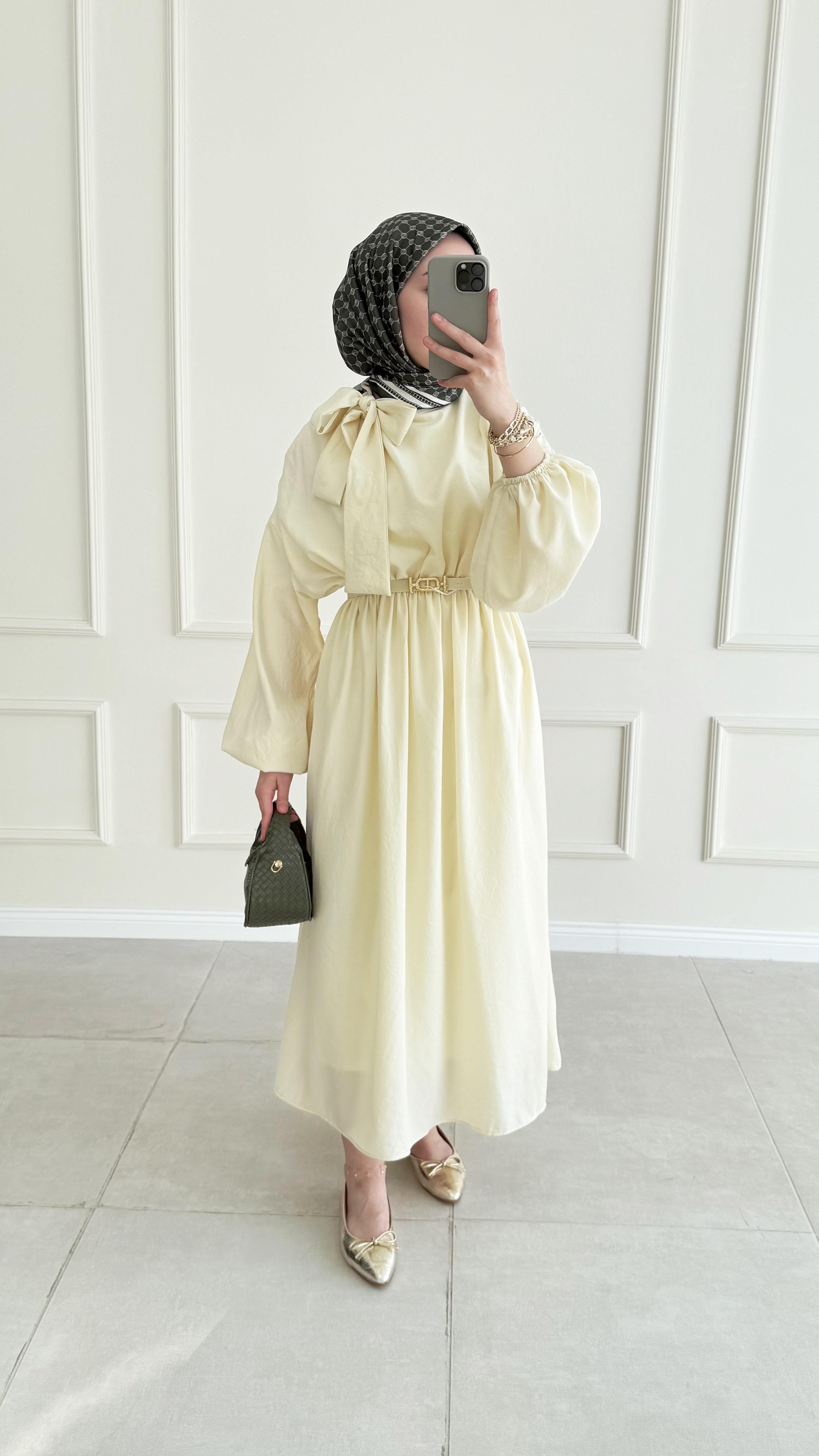 Fiorella Boyun Bağlamalı Sarı Elbise 