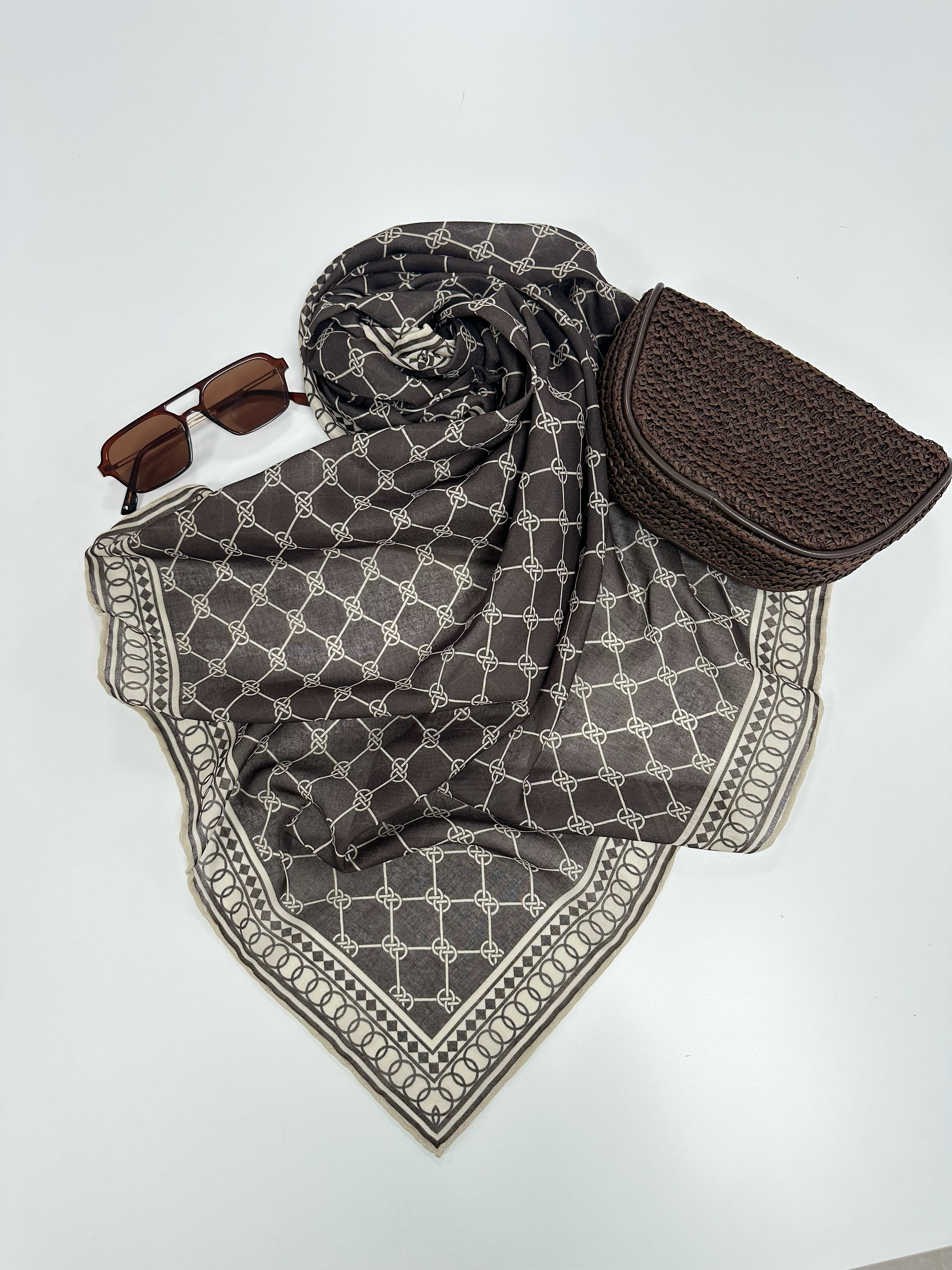 Floş Monogram Kahverengi Eşarp Eşarp