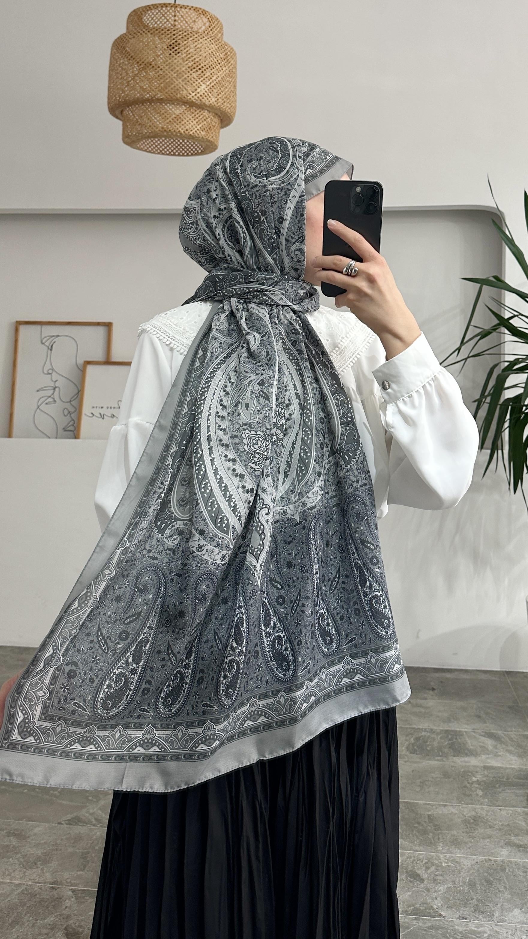 Freya Etnik Desen Gri Şal