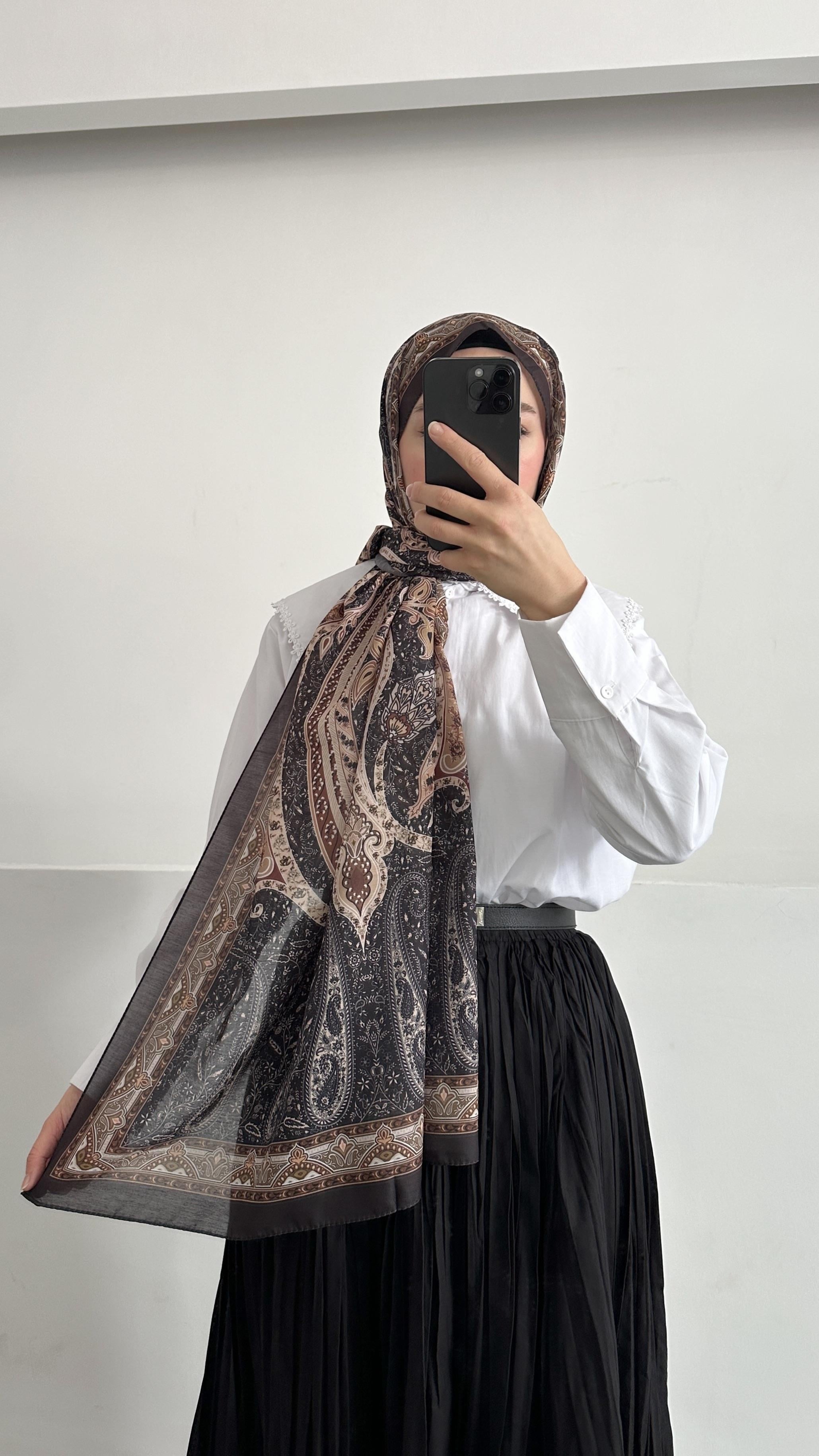 Freya Etnik Desen Kahve-Siyah Şal