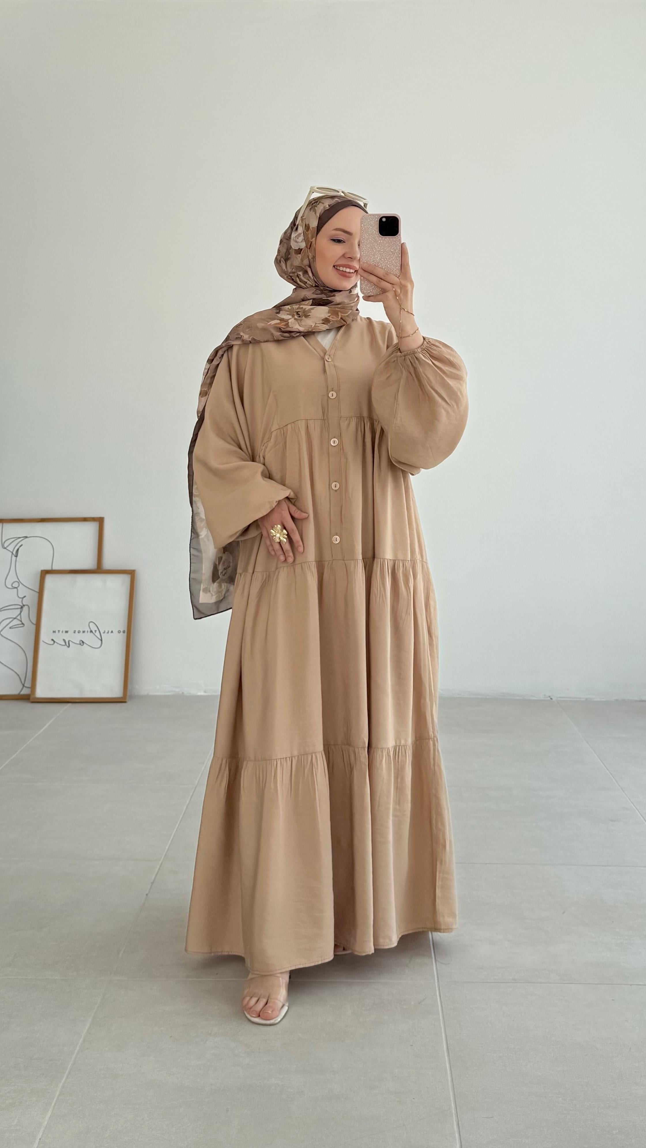 Gale Düğmeli Tensel Bej Elbise