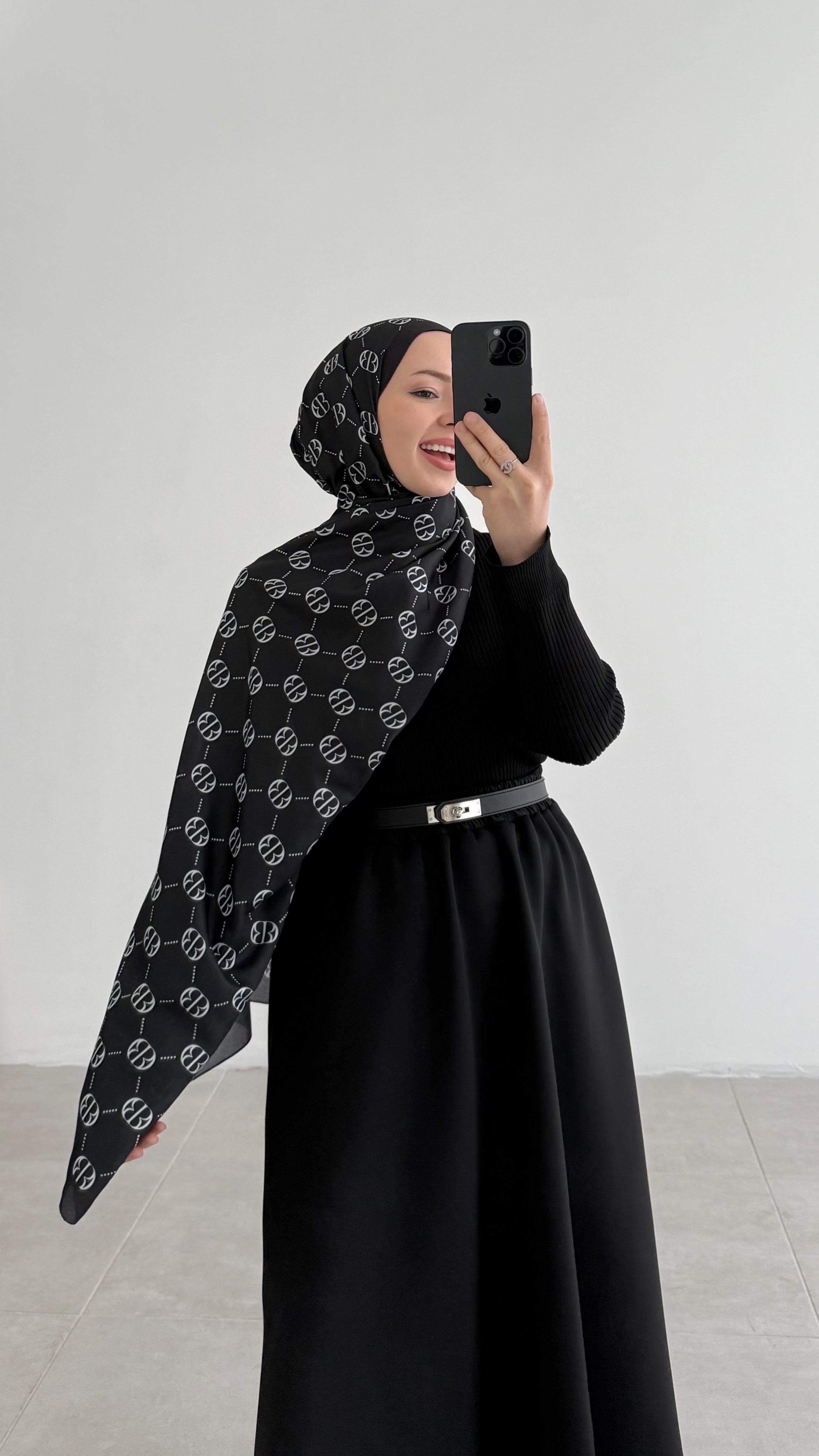 İncira Monogram Floş Siyah Şal 