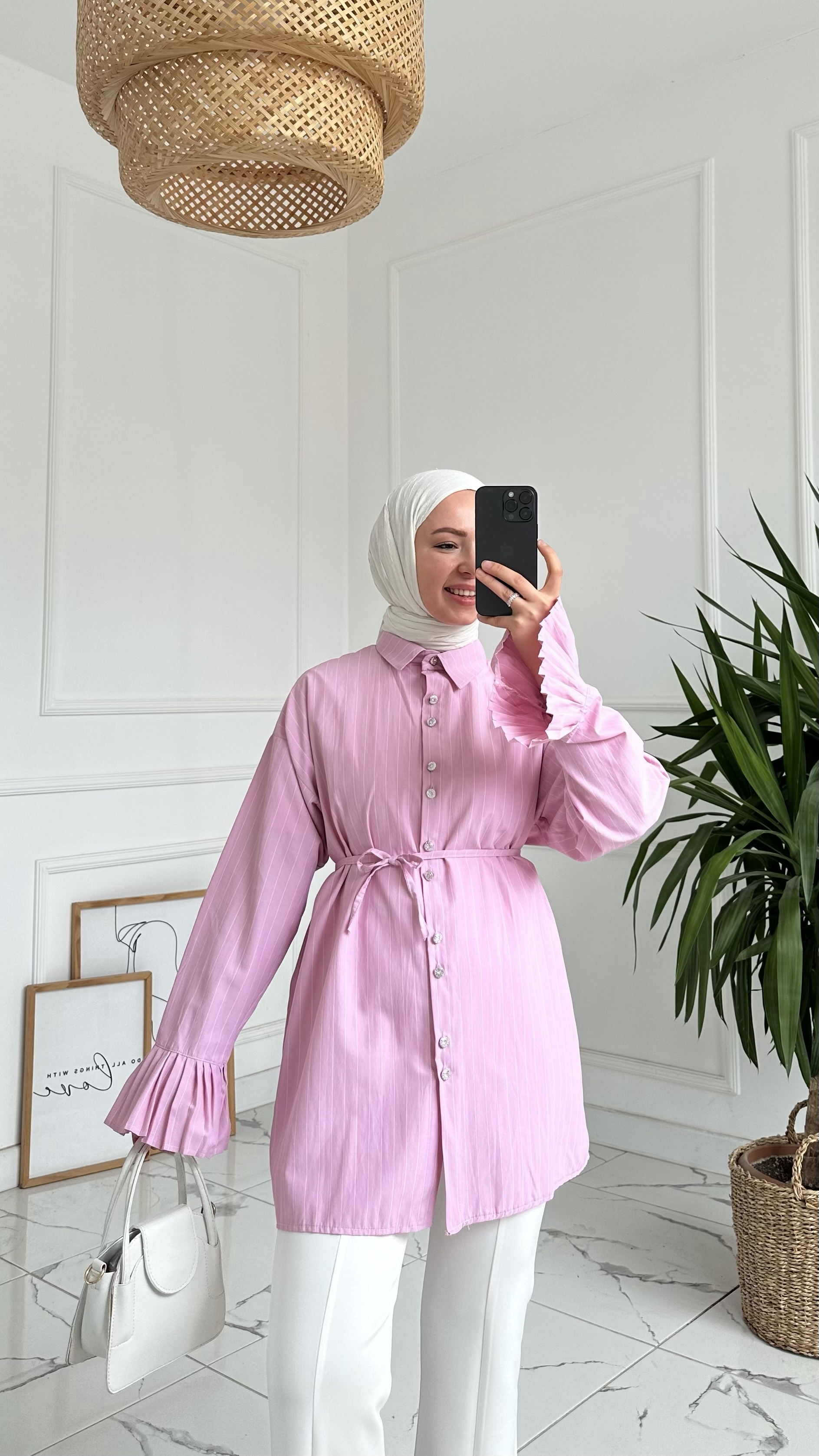 Jade Taş Detaylı Pembe Gömlek 
