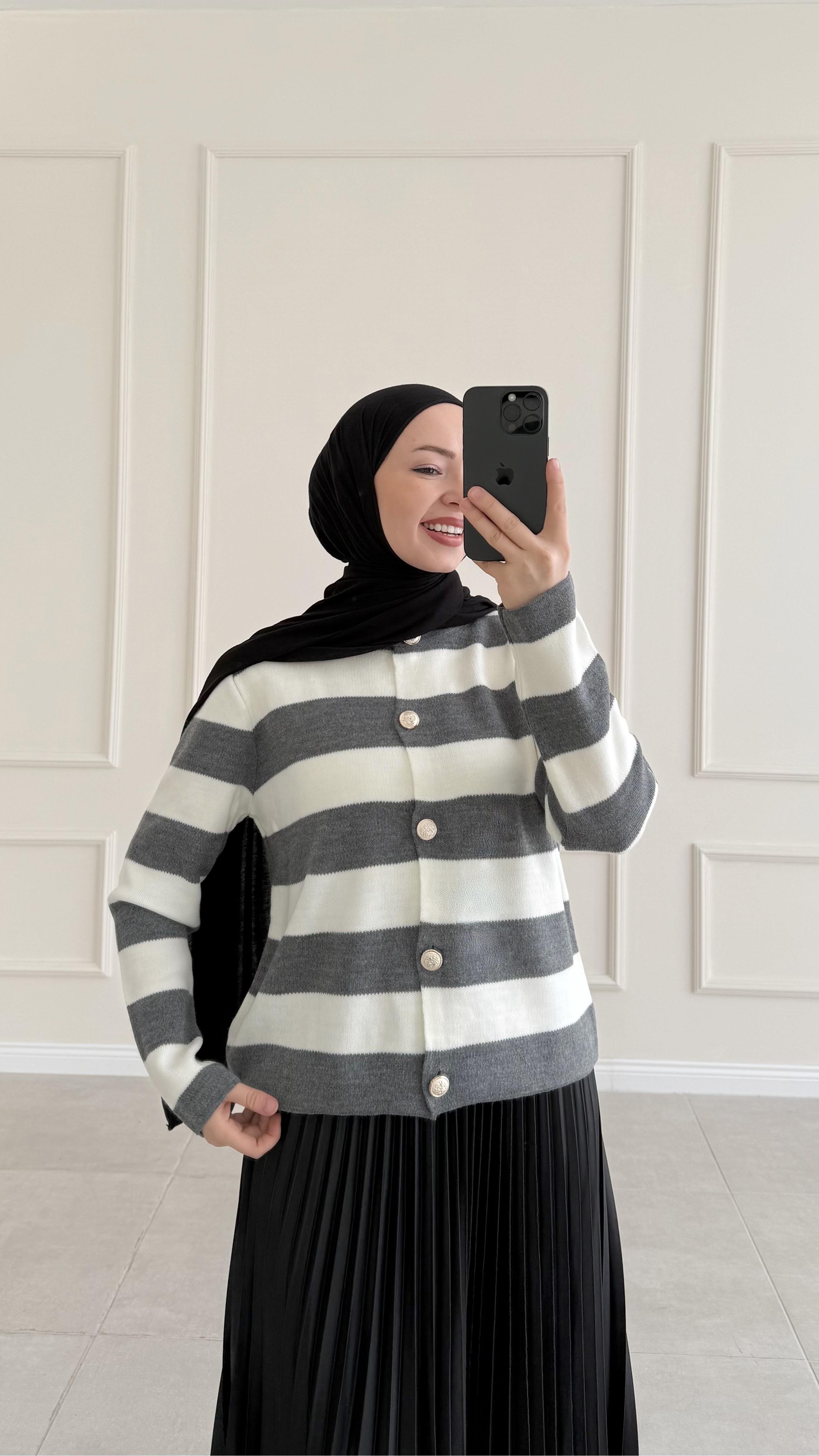 Leidy ZRA Model Gri Çizgili Kısa Triko Hırka (2796)