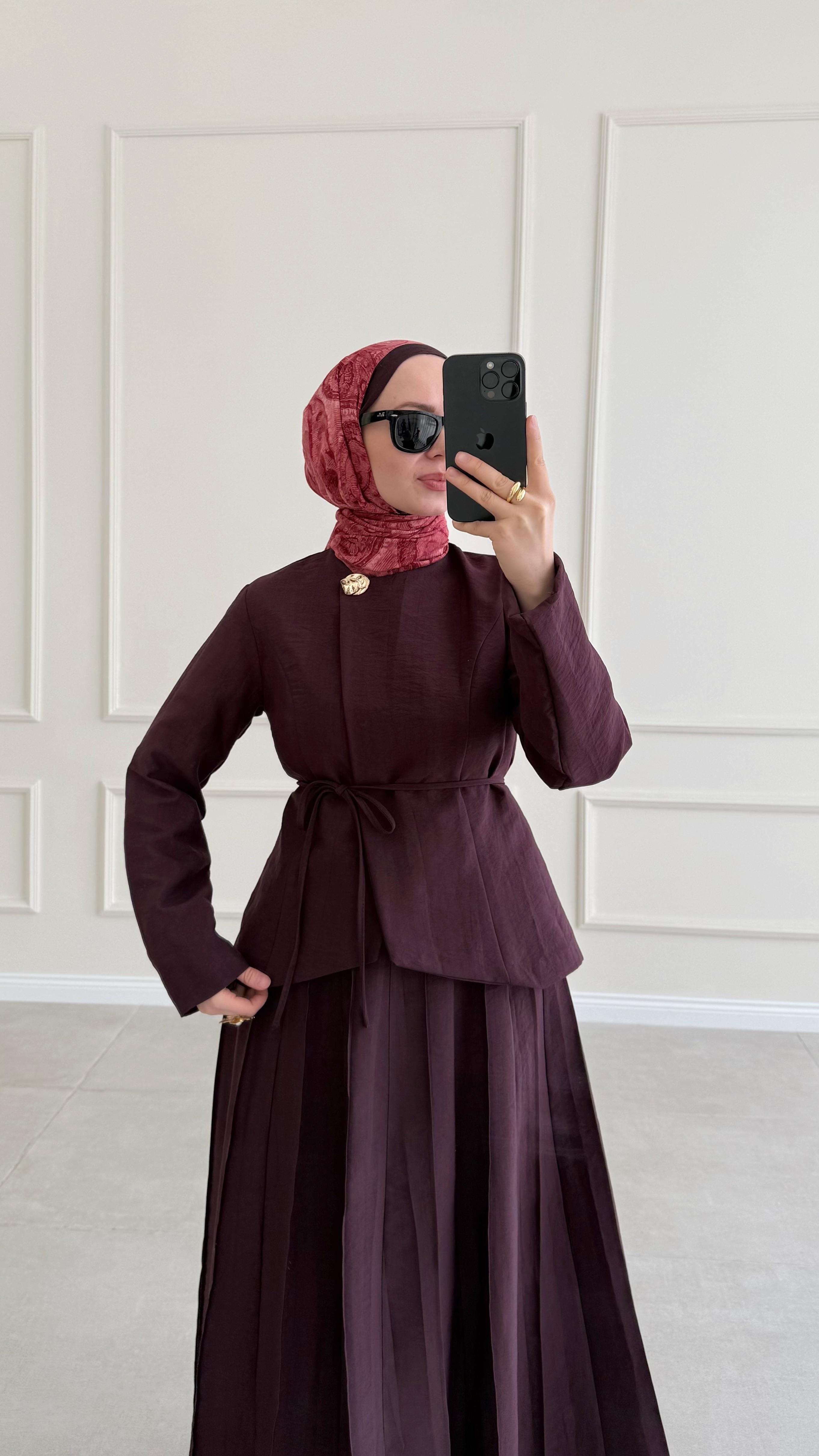 Leonardo Mürdüm Tek Düğme Gabardin Etek Takım