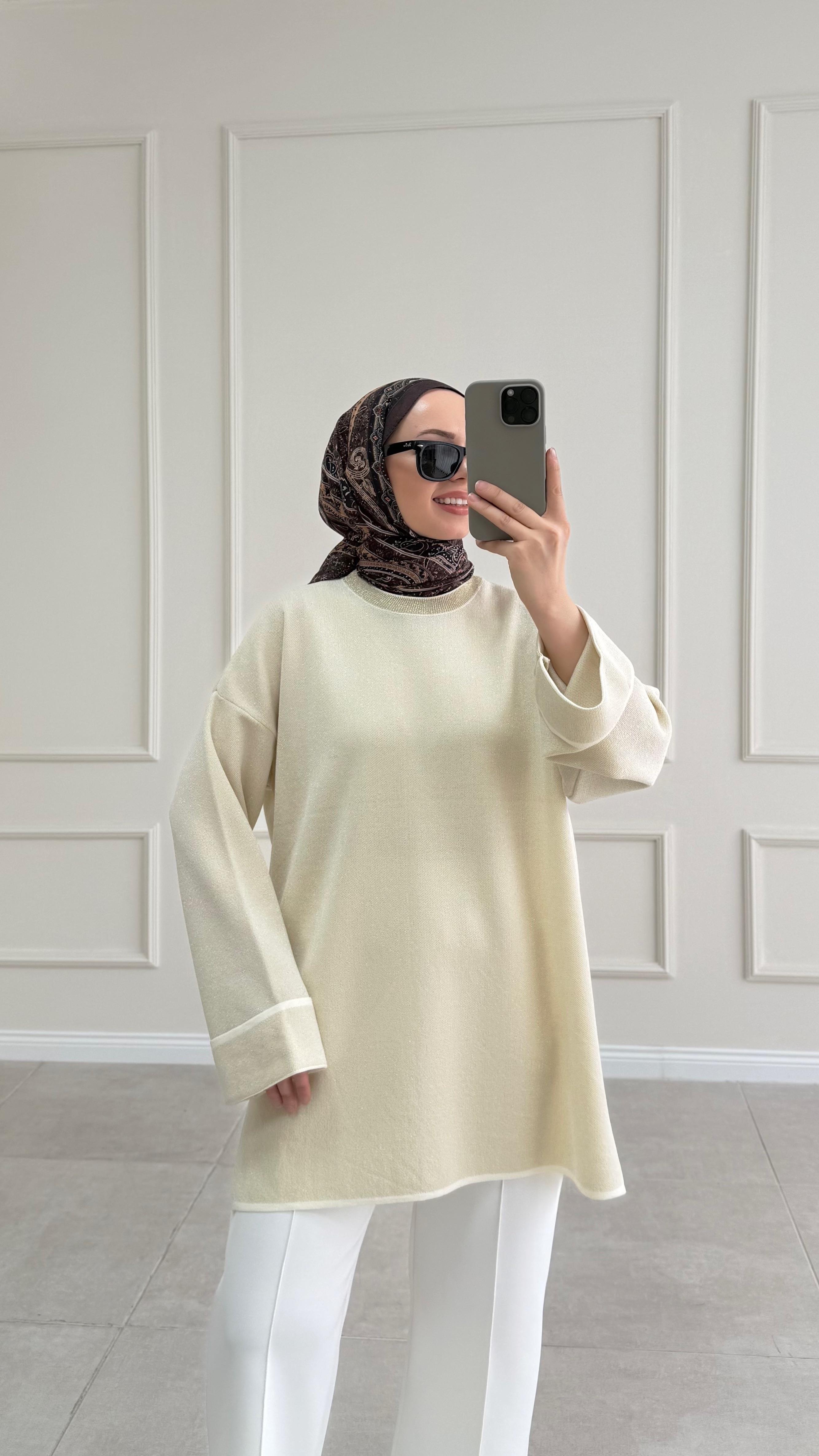 Letizia Simli Ekru Kazak