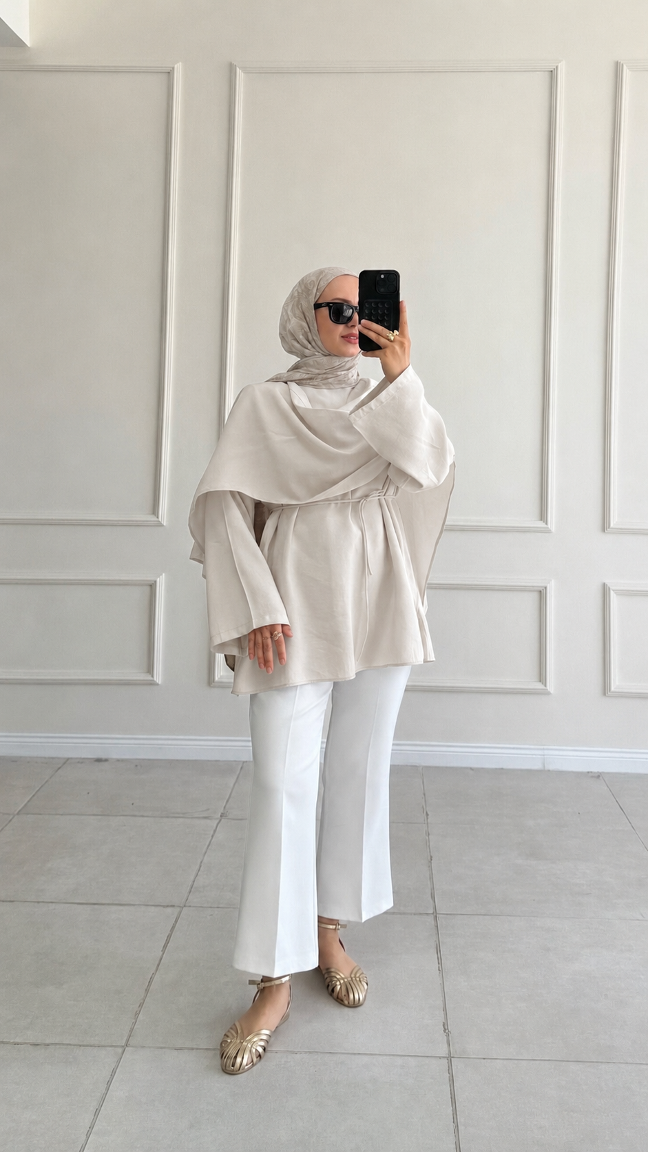 Lisa Pelerin Detaylı Tasarım Taş Tunik
