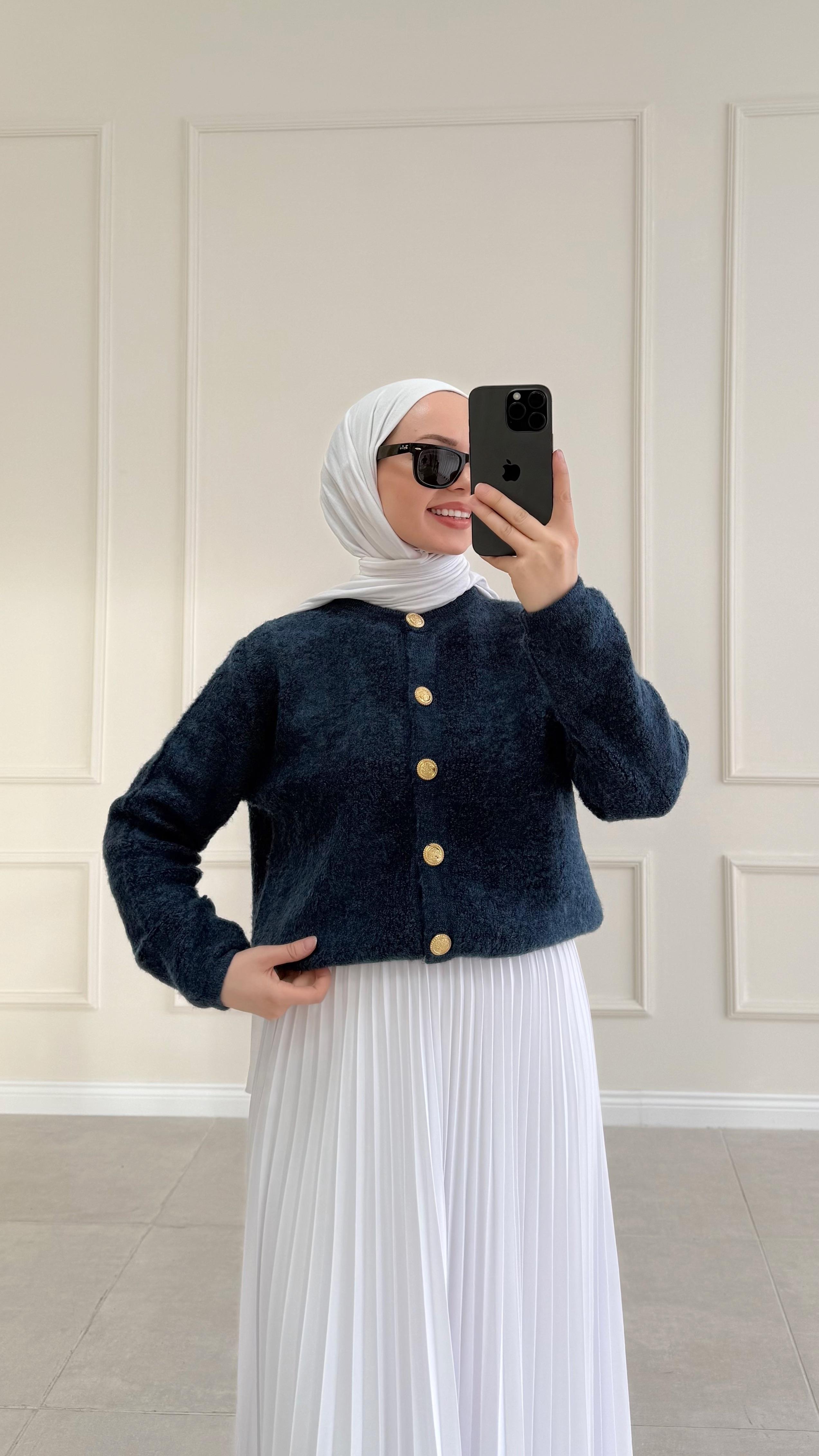 Mary Peluş Lacivert Hırka