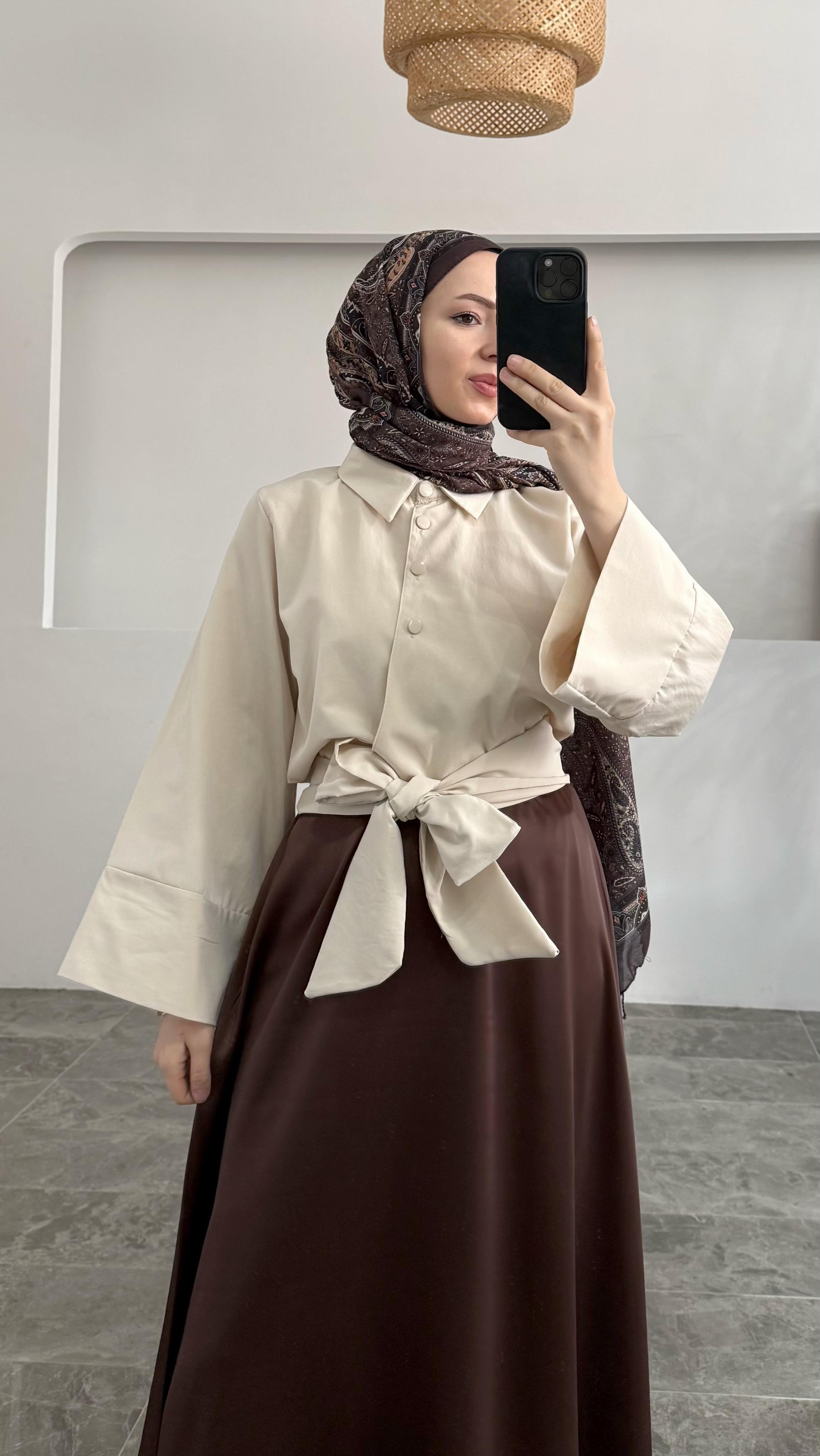 Melinda Bağlamalı Pinterest Model Krem Gömlek