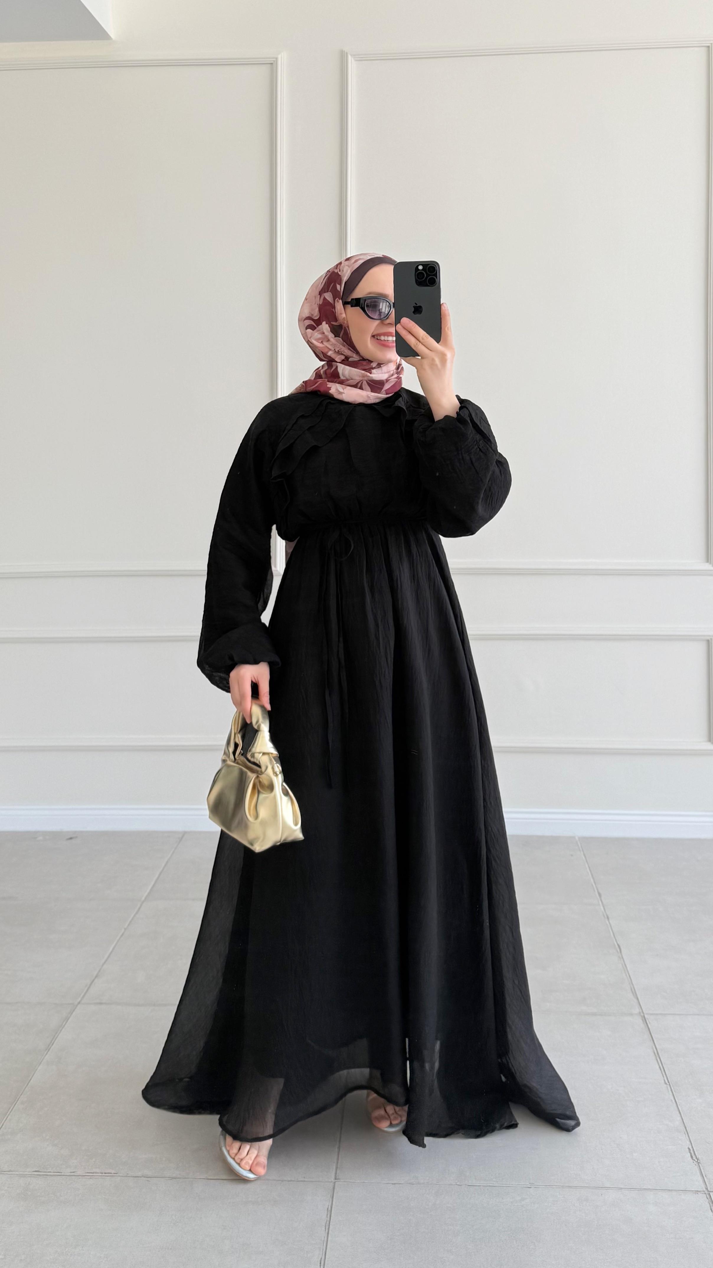 Pale Fırfırlı Siyah Elbise