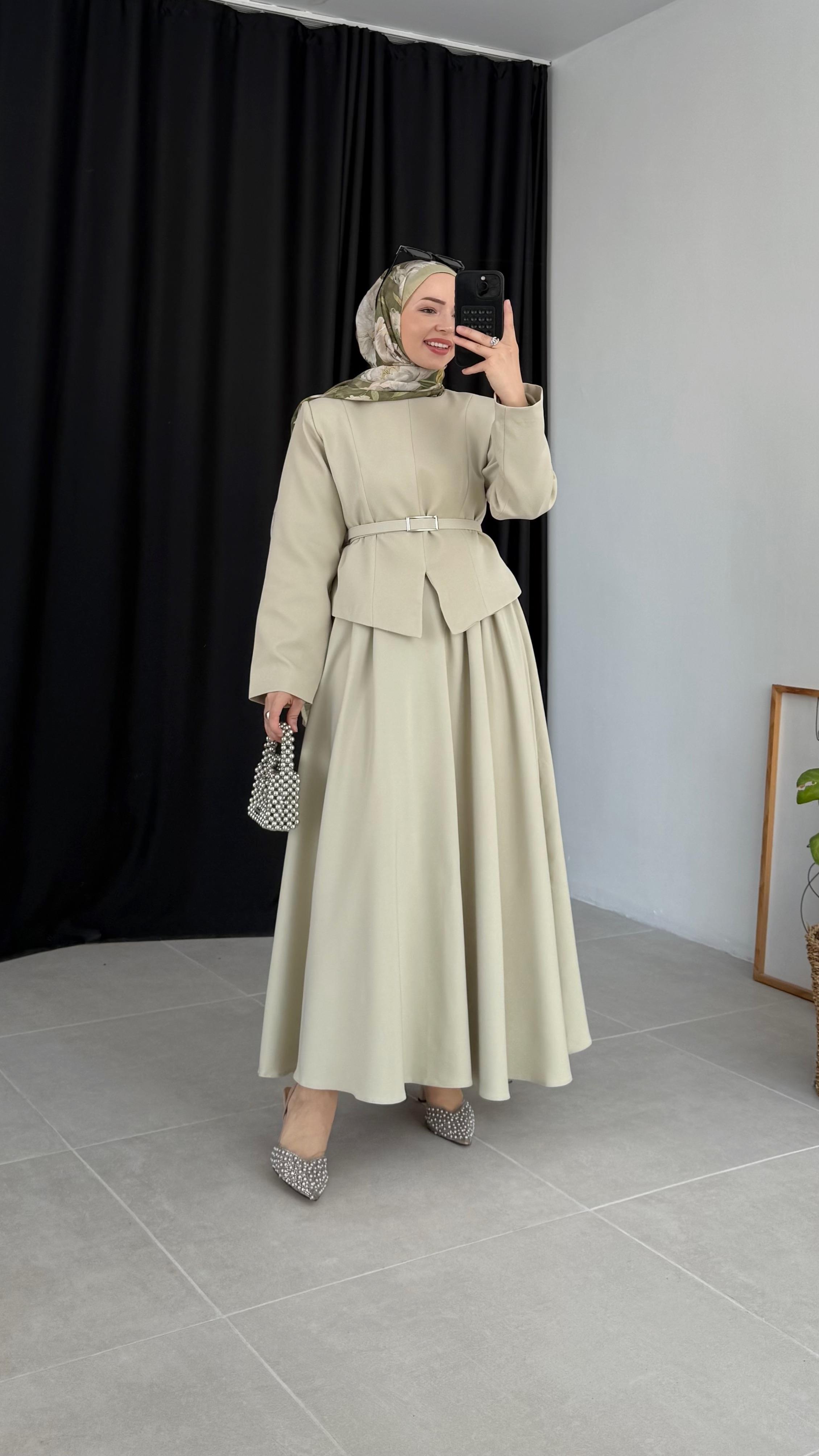 Panel Premıum Yırtmaç Detaylı Küf Yeşili Takım