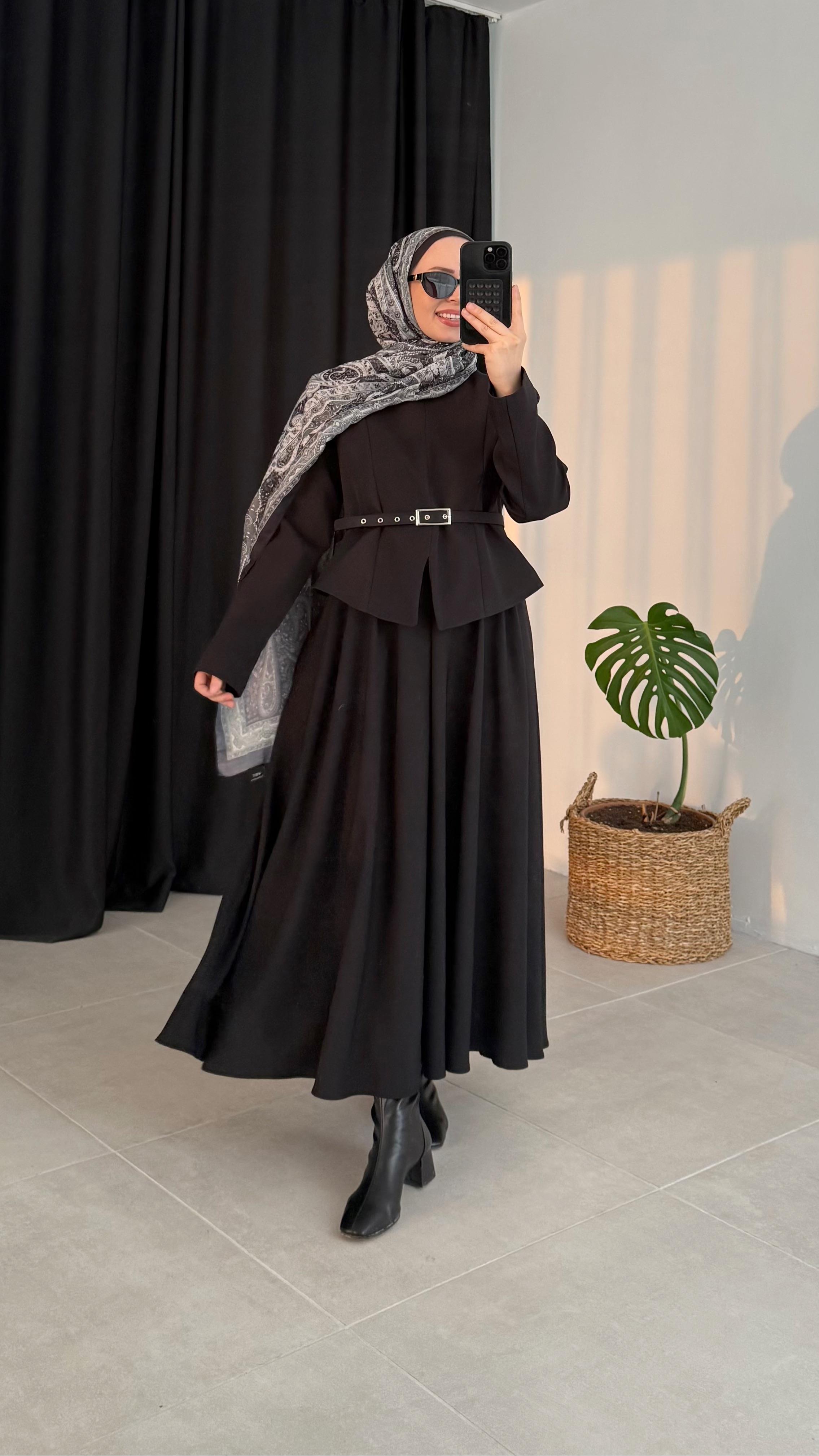 Panel Premıum Yırtmaç Detaylı Siyah Takım