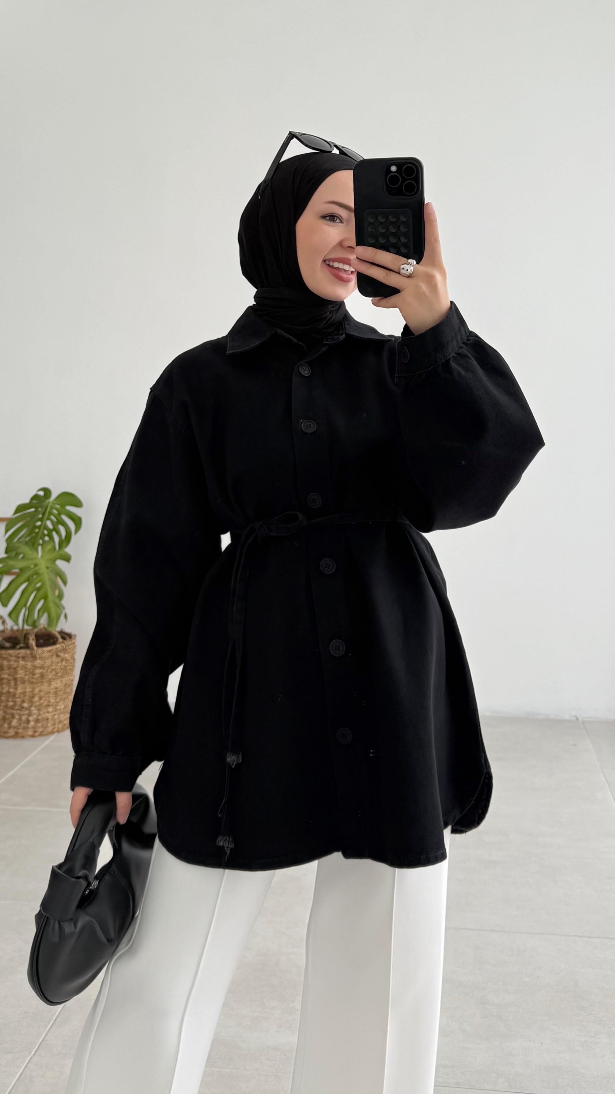 Passe Bel Bağlamalı Siyah Kot Ceket