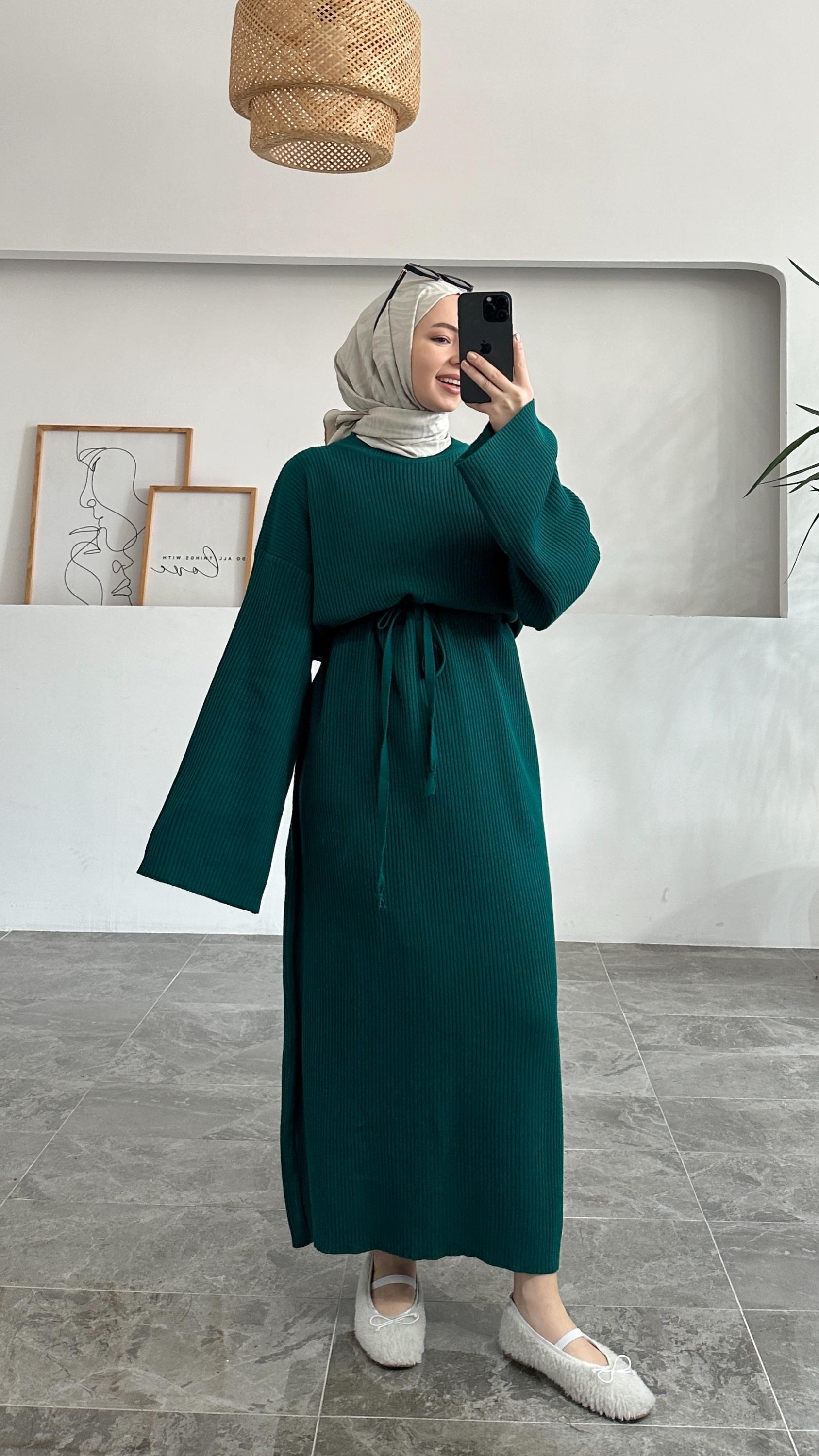 Pella Acı Yeşil Fitilli Triko Elbise