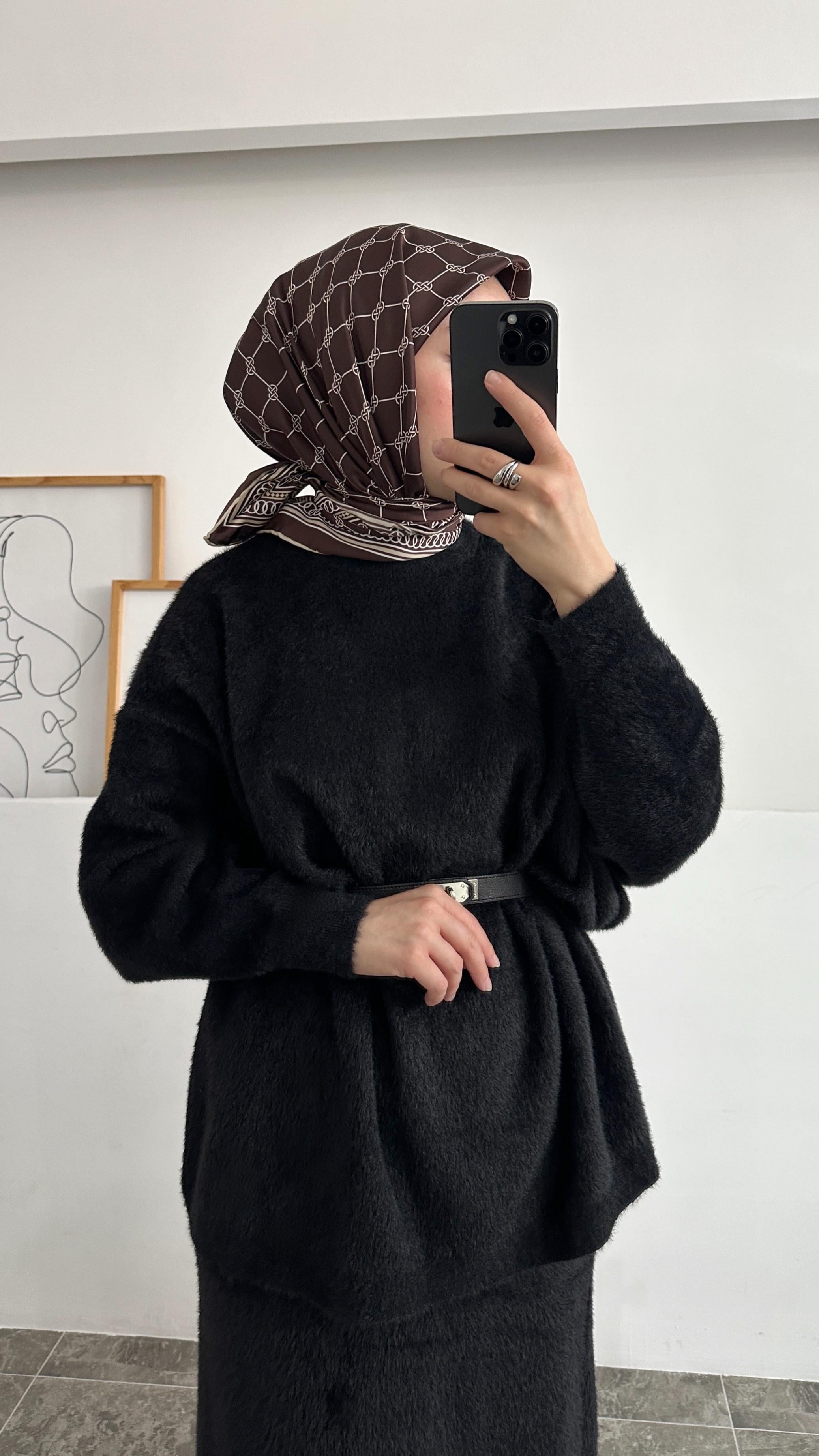 Quinn Desenli Kahverengi Eşarp