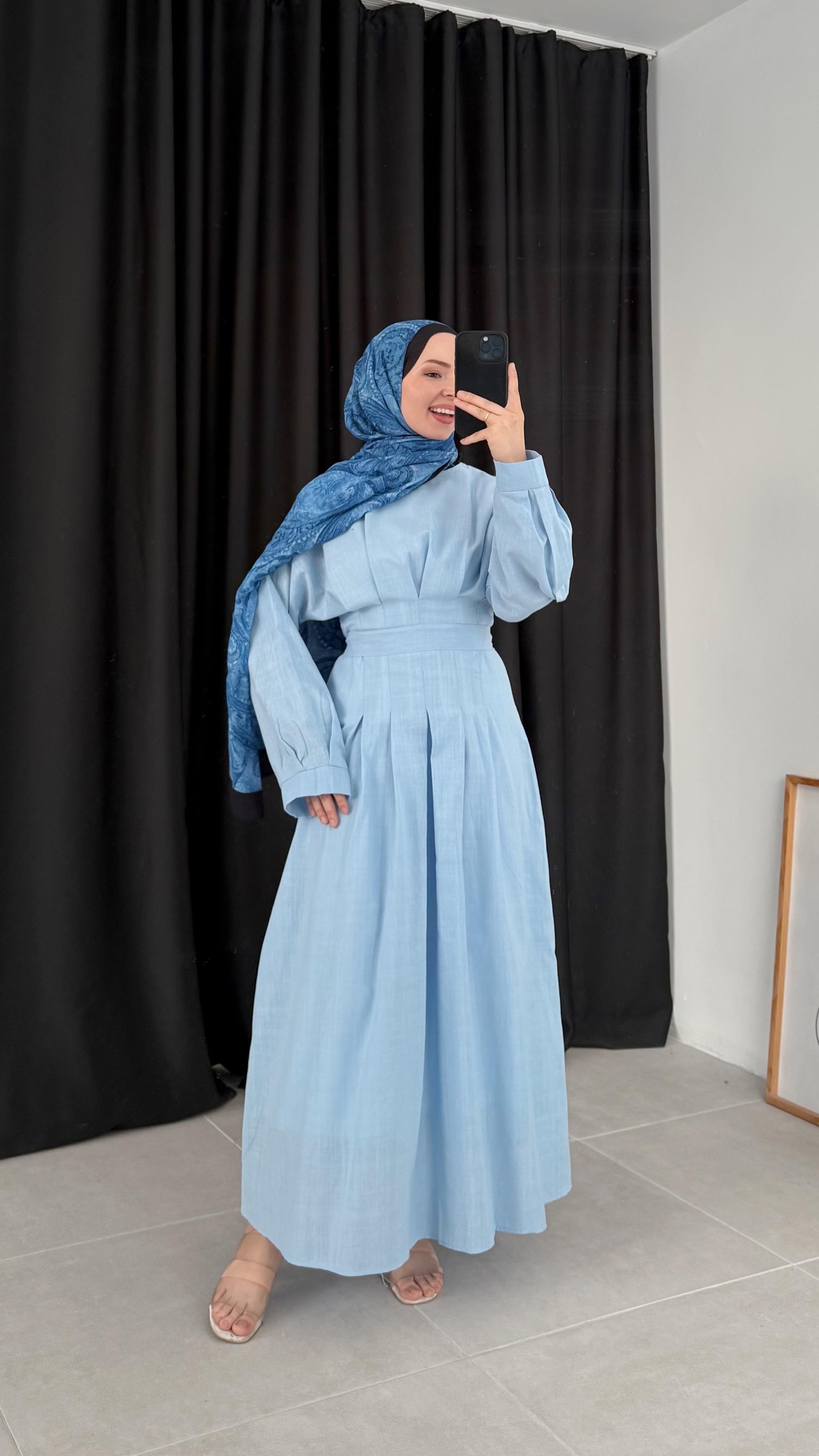 Rapel Pilise Detaylı Keten Mavi Elbise