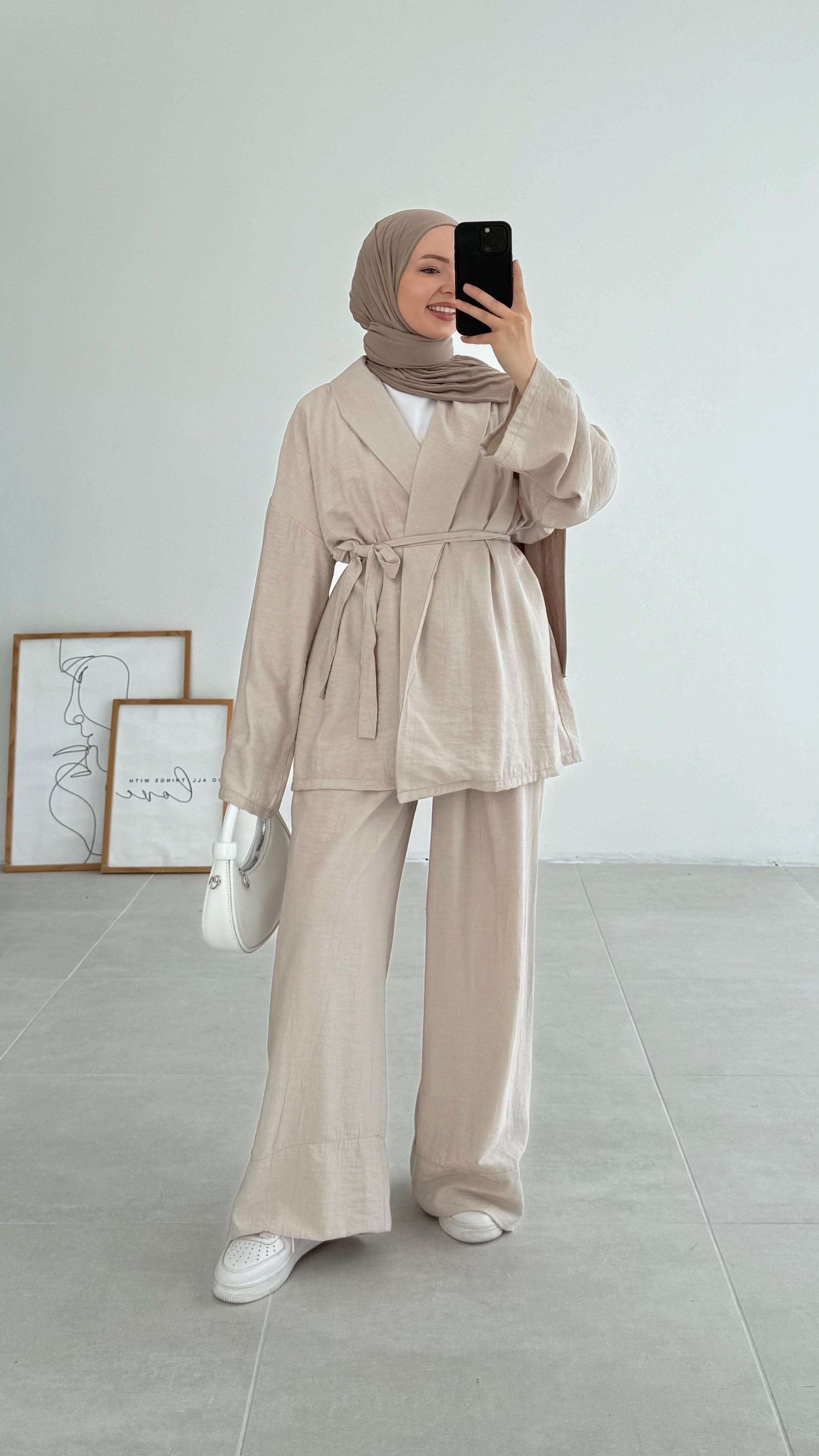 Sahra Rahat Kimono Krem Takım