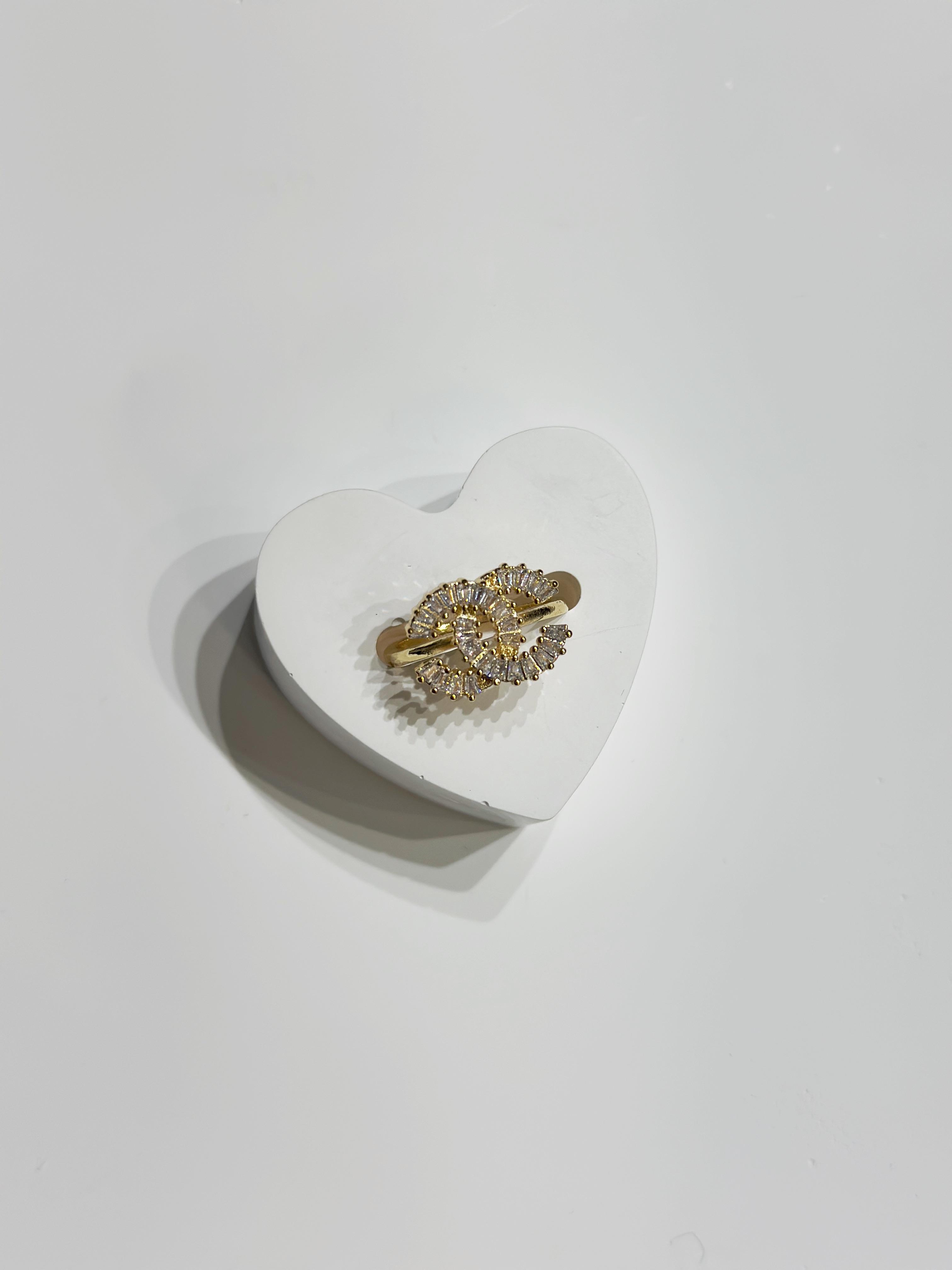 Soleil Marka Taşlı Gold Yüzük