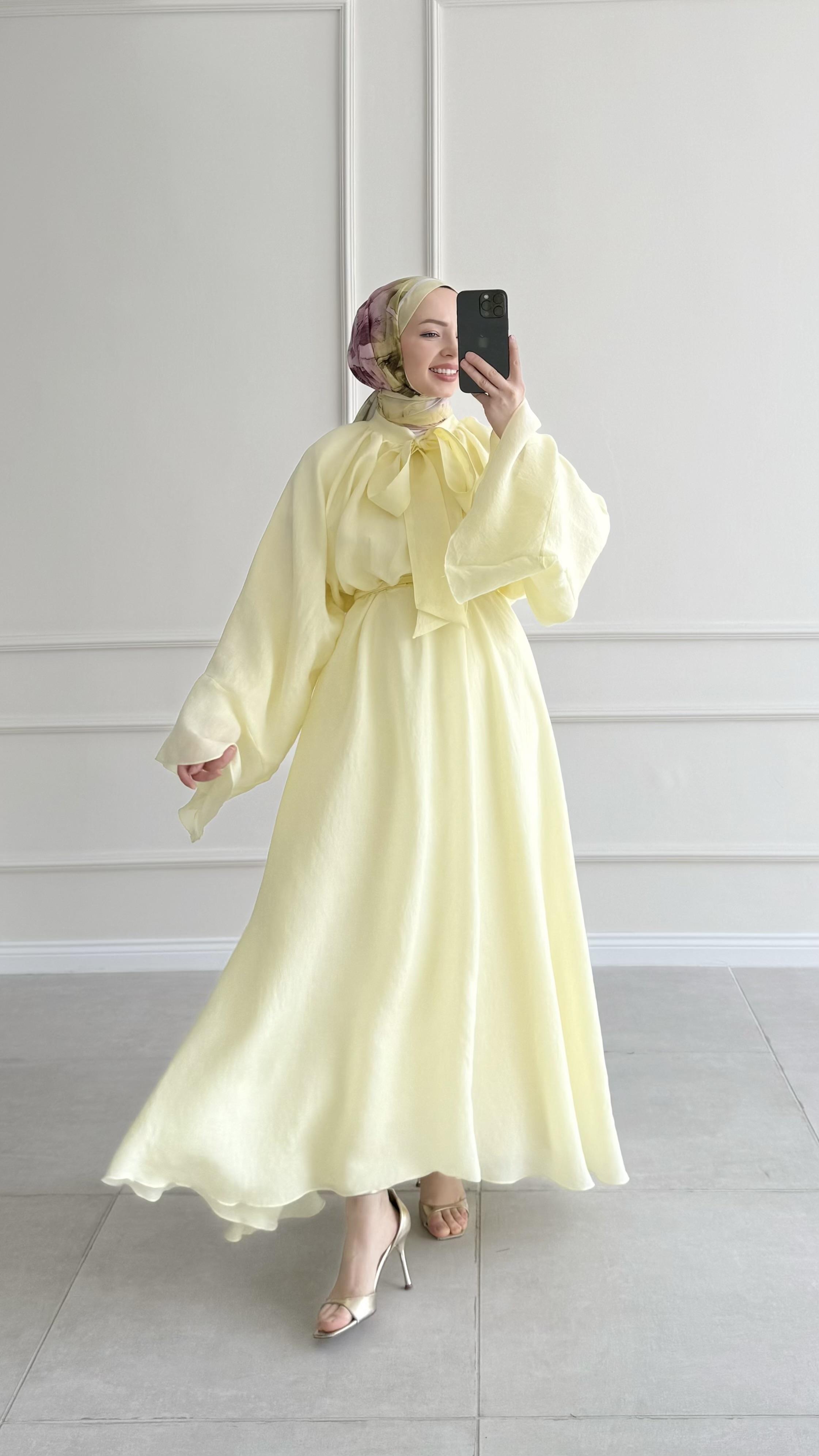 Tatya Boyun Bağlamalı Sarı Elbise 