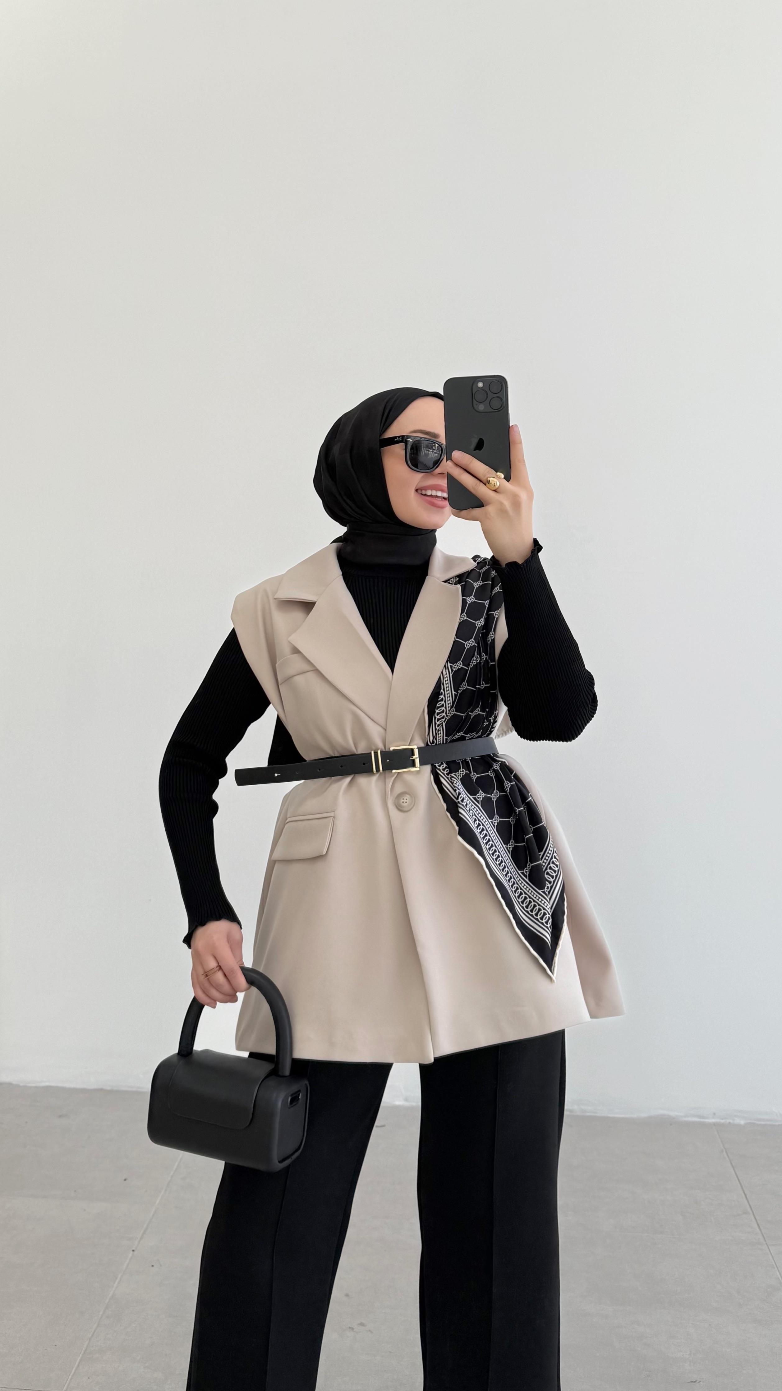 Tegga Bej Vatkalı Yelek