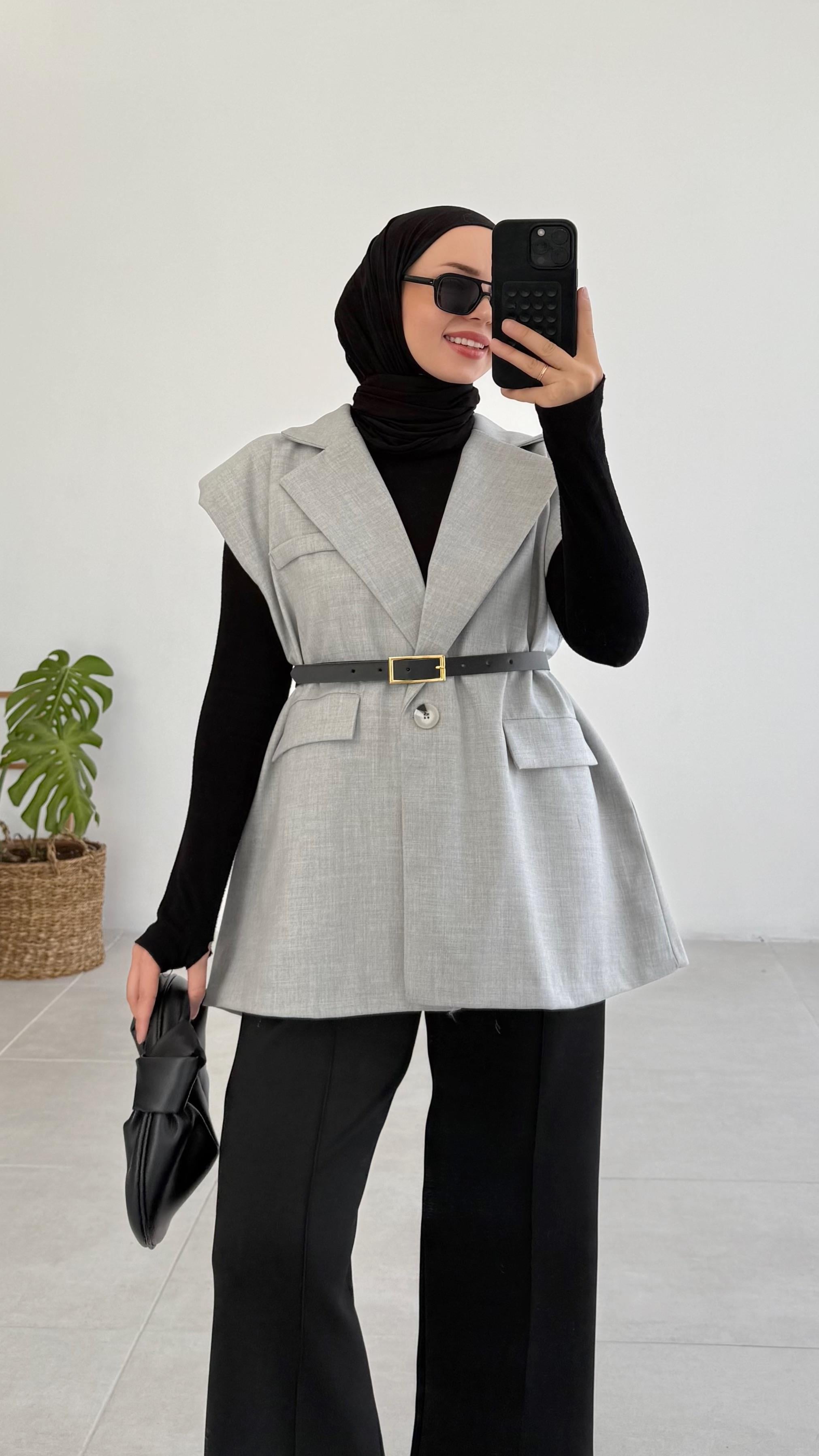 Tegga Bezayağı Kemerli Gri Yelek