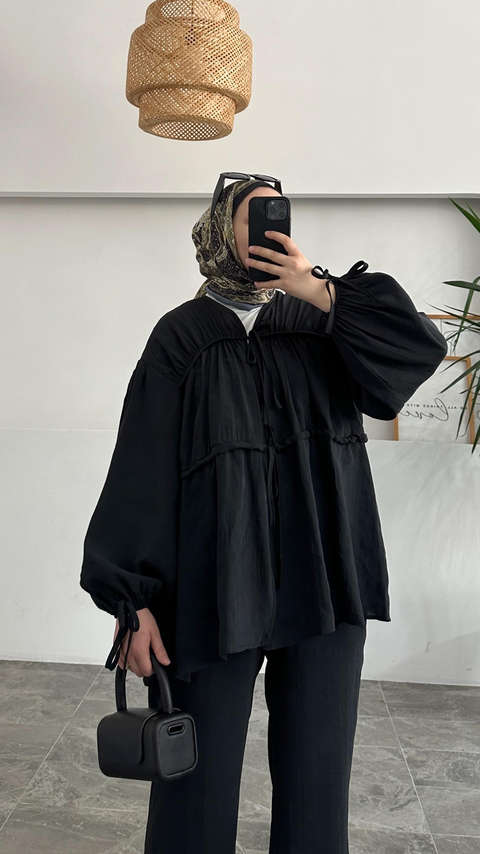 Tensel Büzgülü Siyah Takım