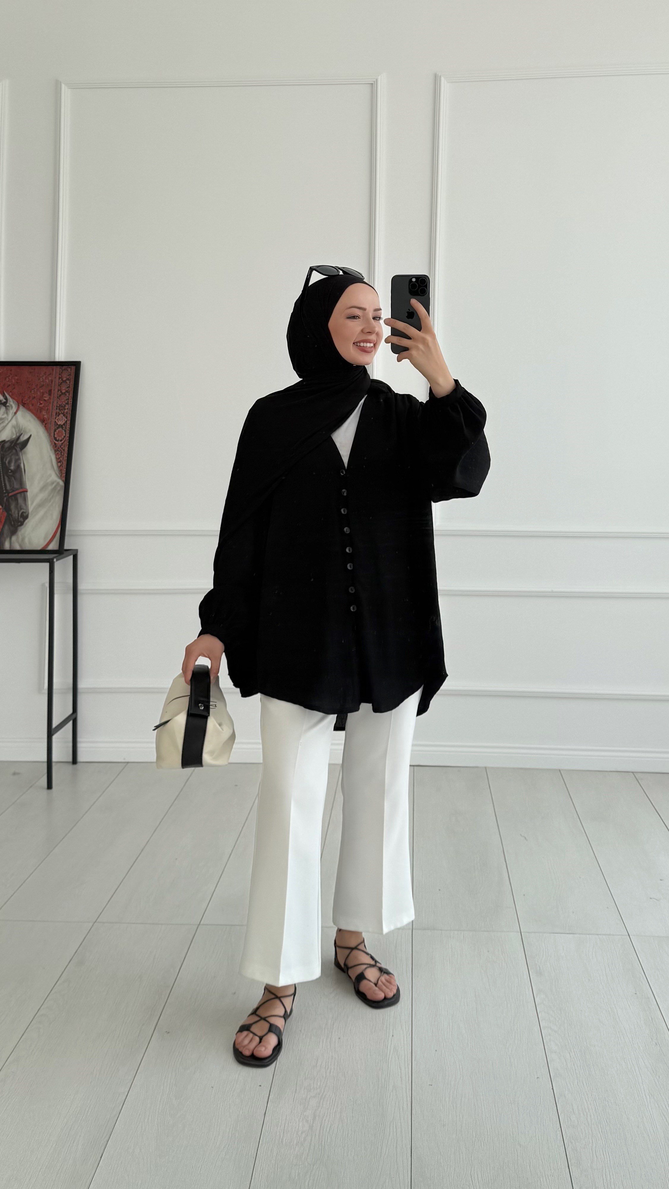 Vera Brit Düğme Siyah Bluz 