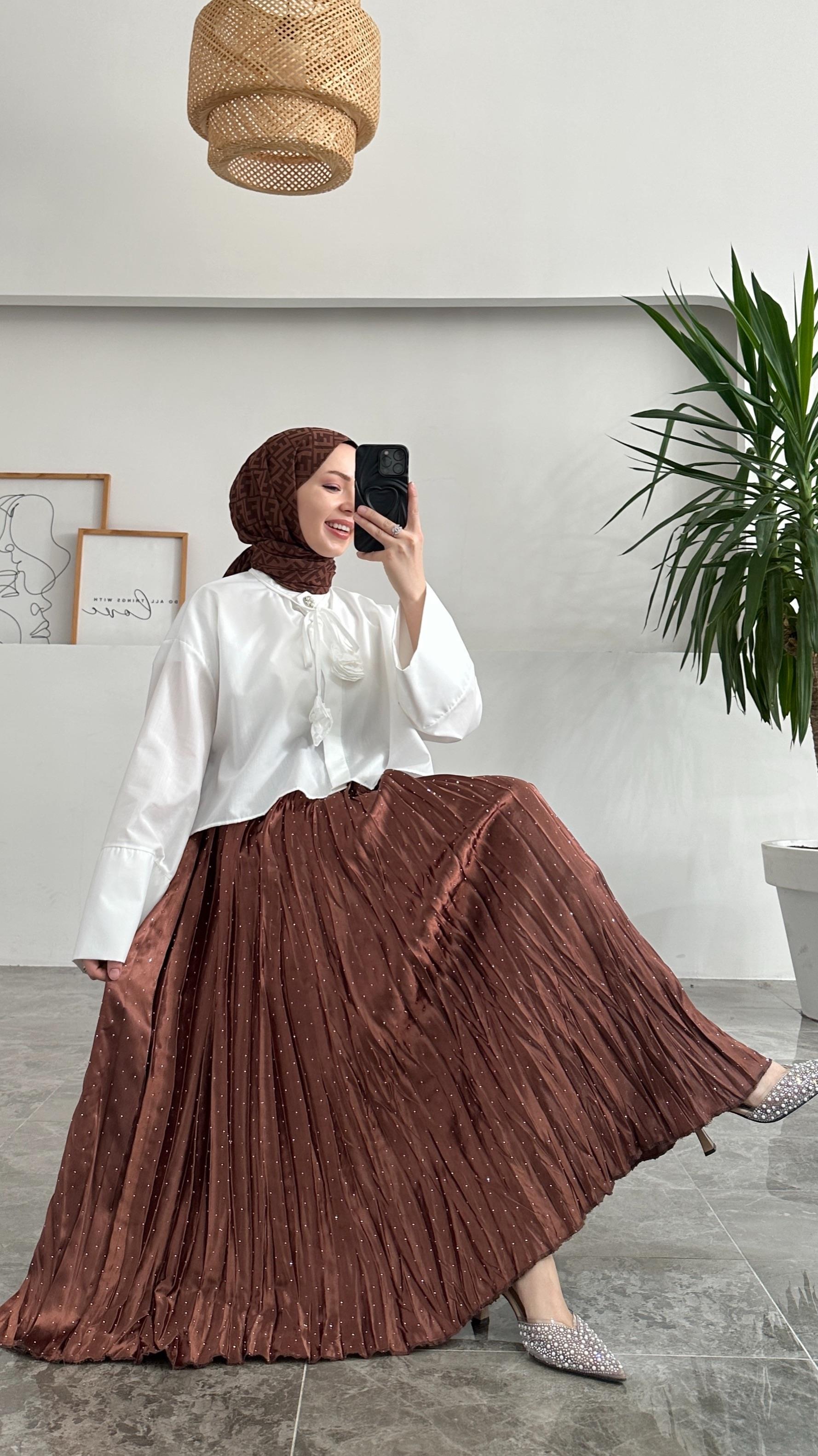 Wow Pullu Kraş Kahverengi Etek