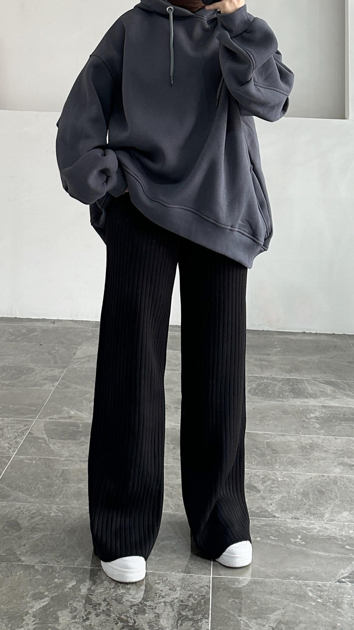 Yoka Siyah Fitilli Triko Pantolon