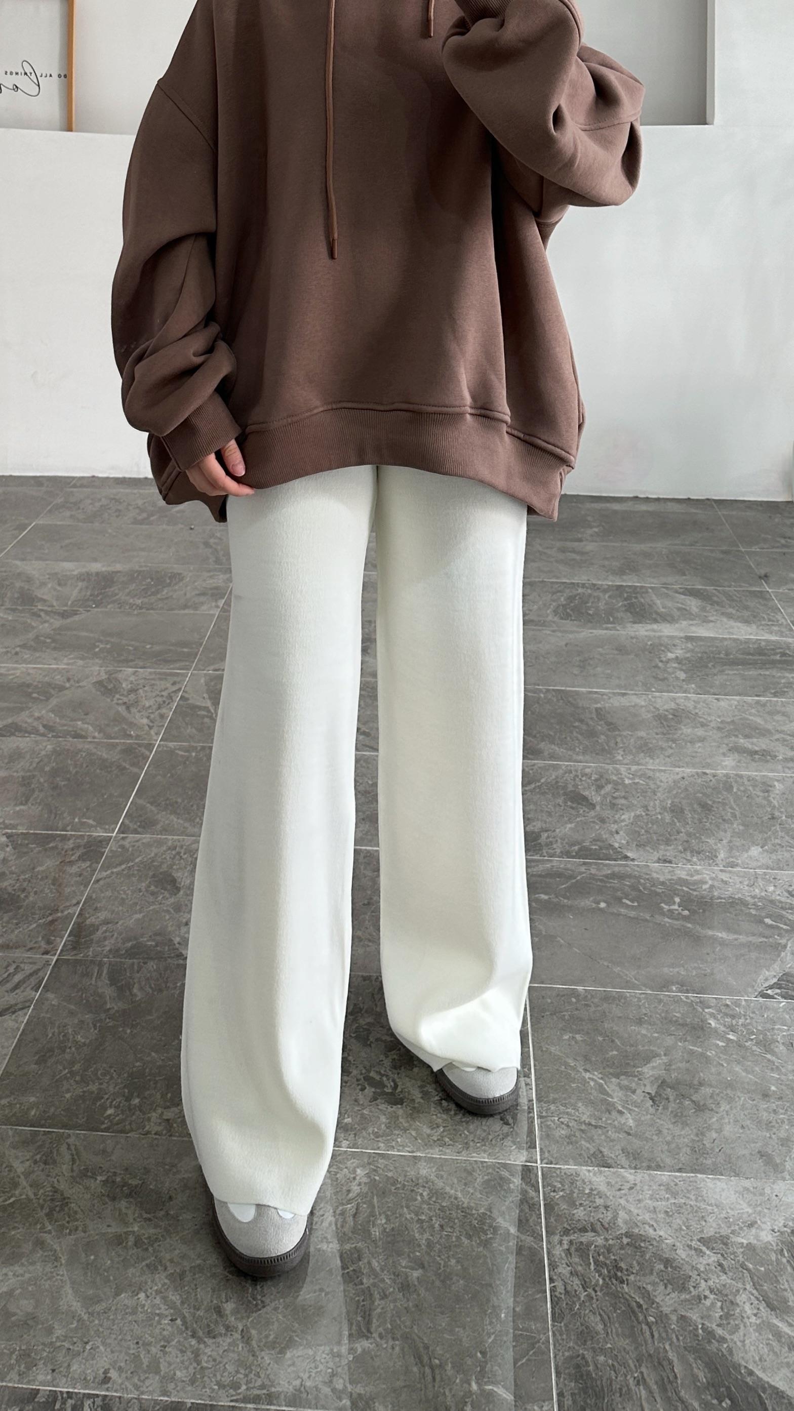 Yoko Beyaz Triko Pantolon