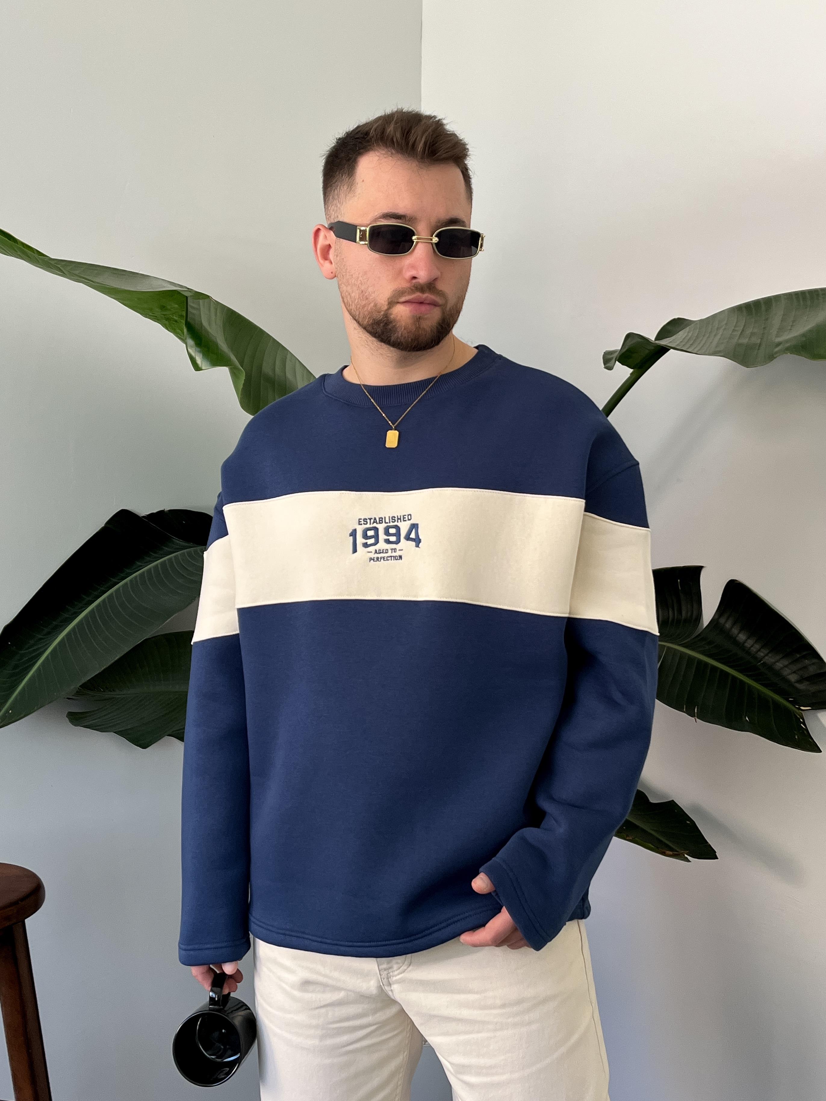 1994 Nakışlı Lacivert Üç İplik Şardonlu Sweatshirt