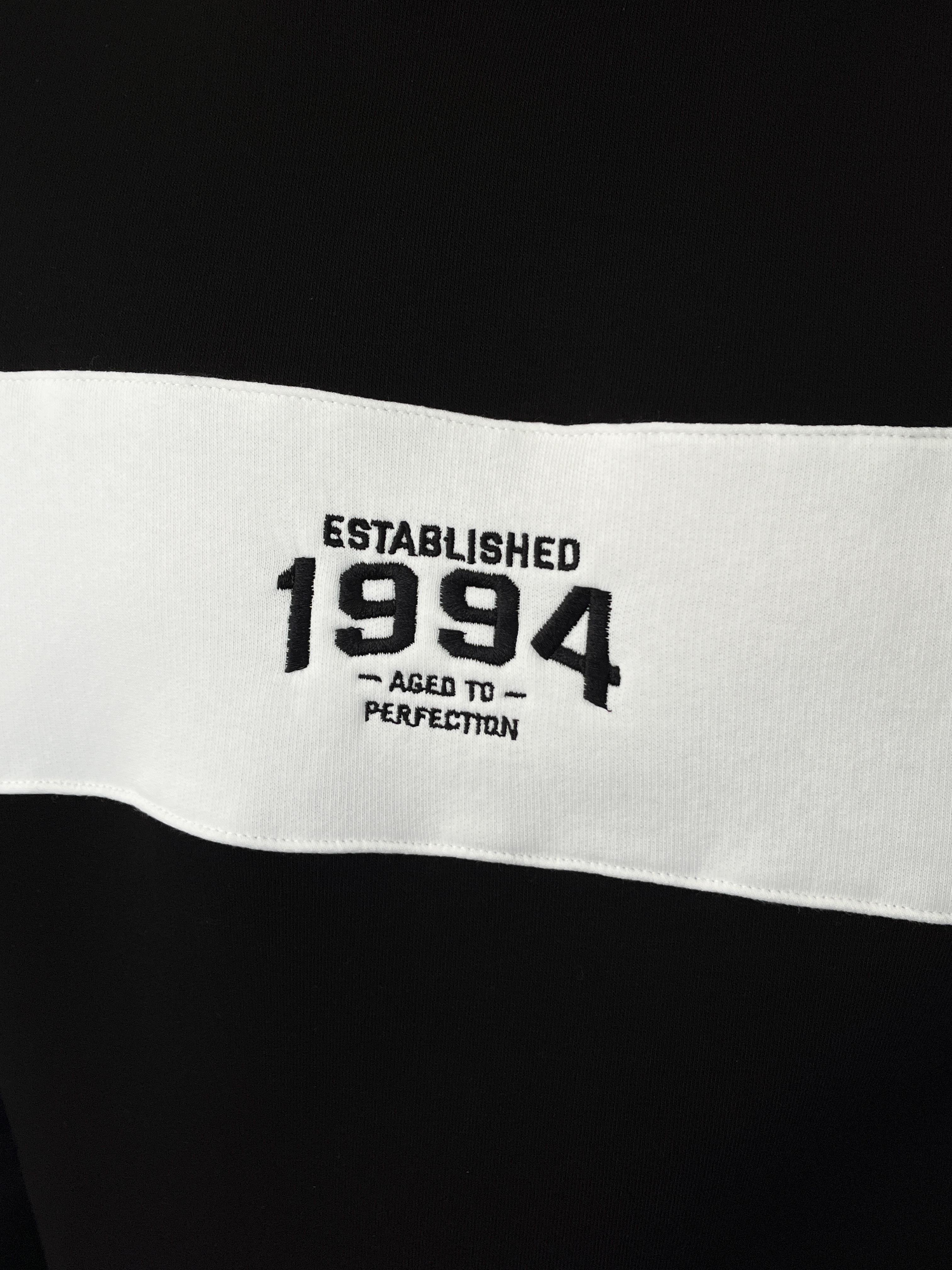 1994 Nakışlı Siyah Üç İplik Şardonlu Sweatshirt