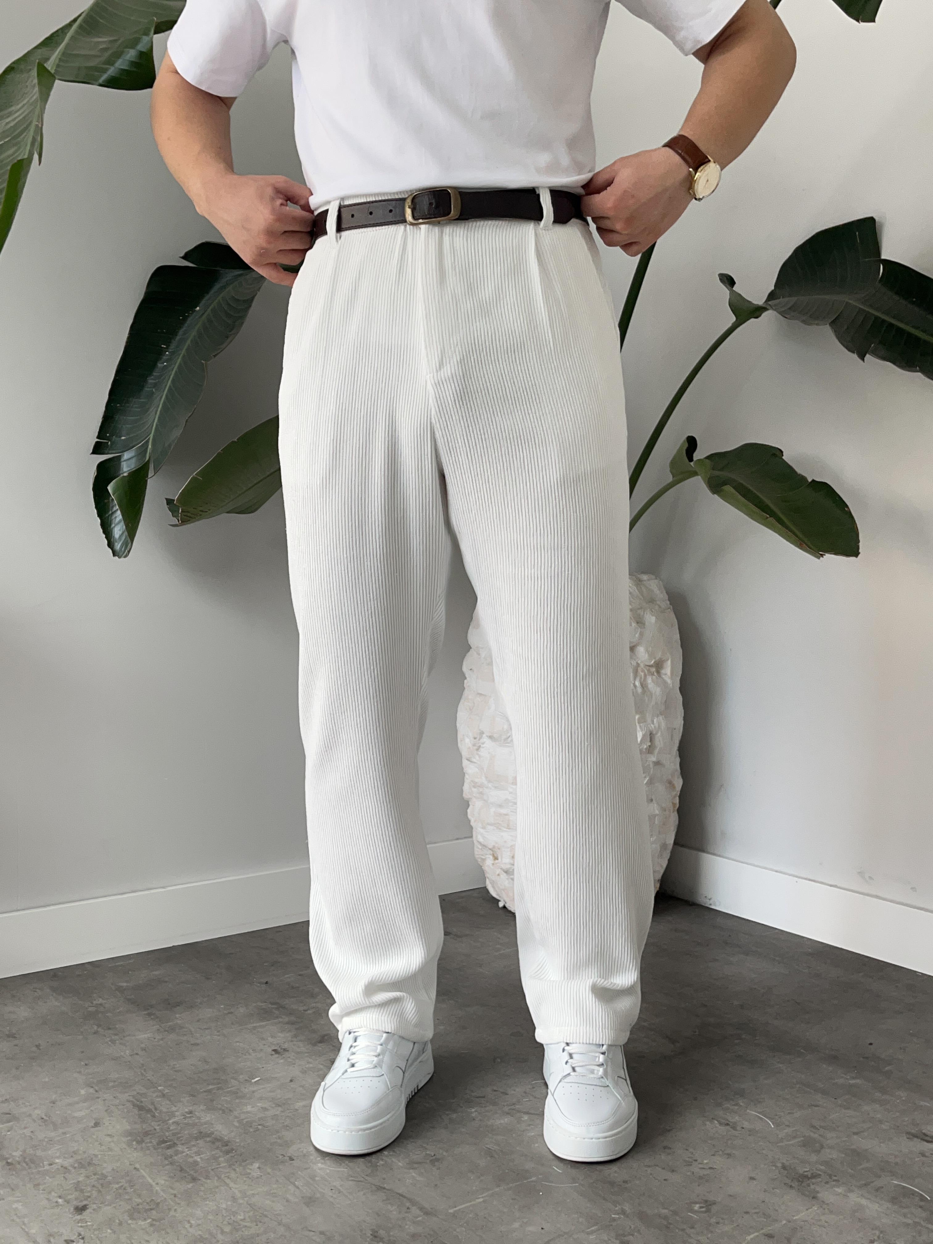 Beyaz Fitilli Kadife Baggy Pantolon