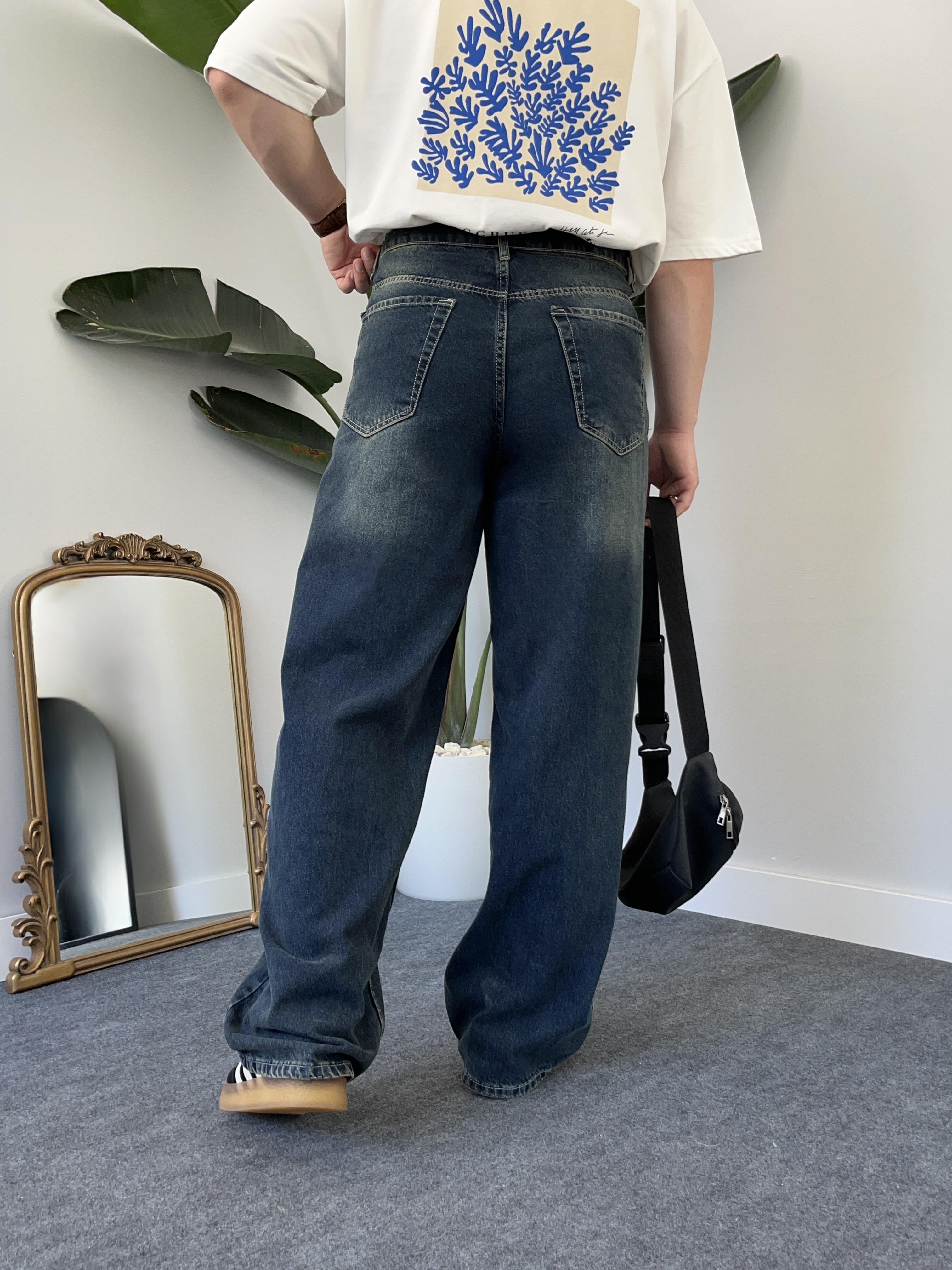 Blue Tint Acid-Wash Extra Baggy Jean