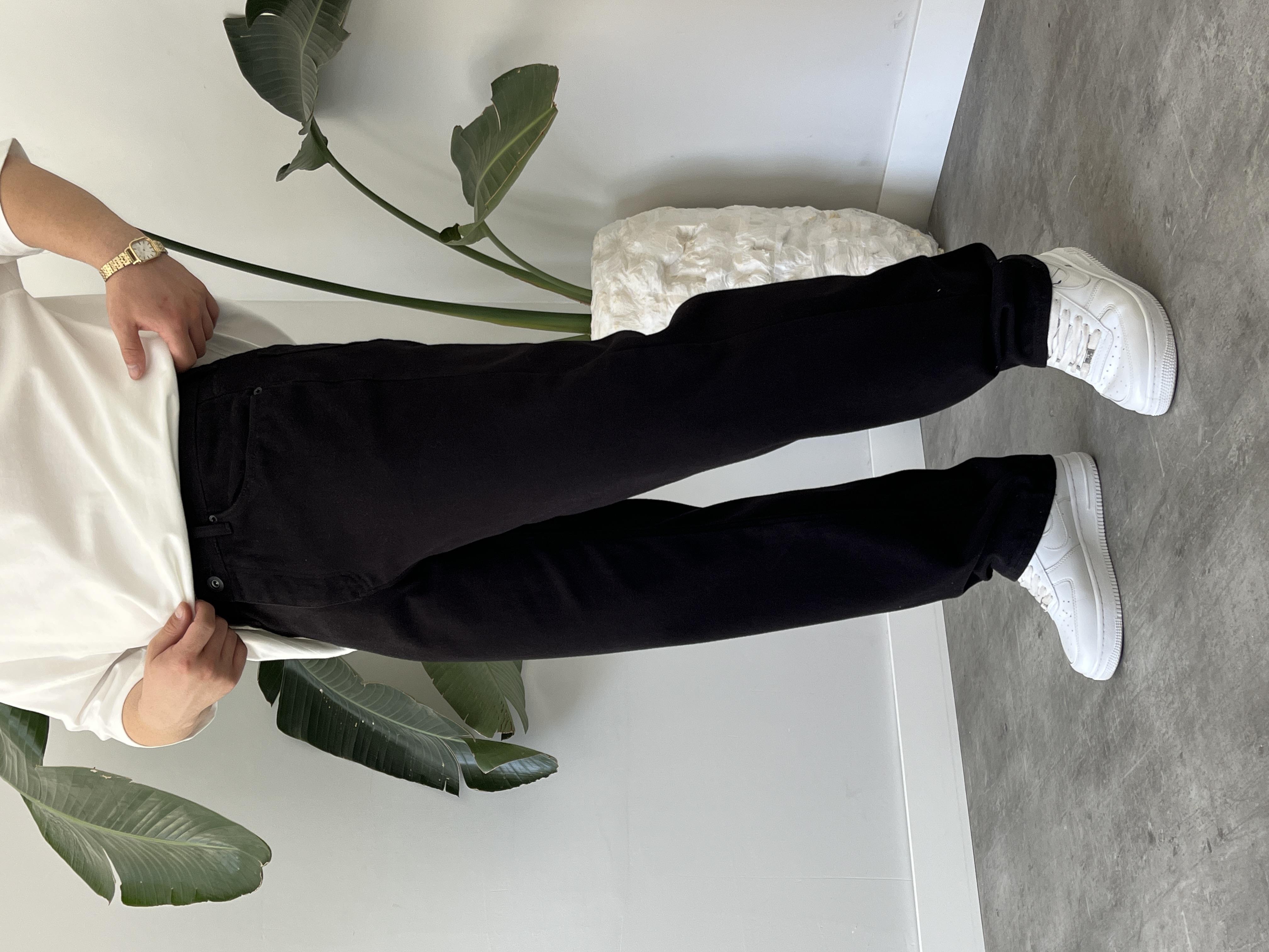 Carbon Black Baggy Jean