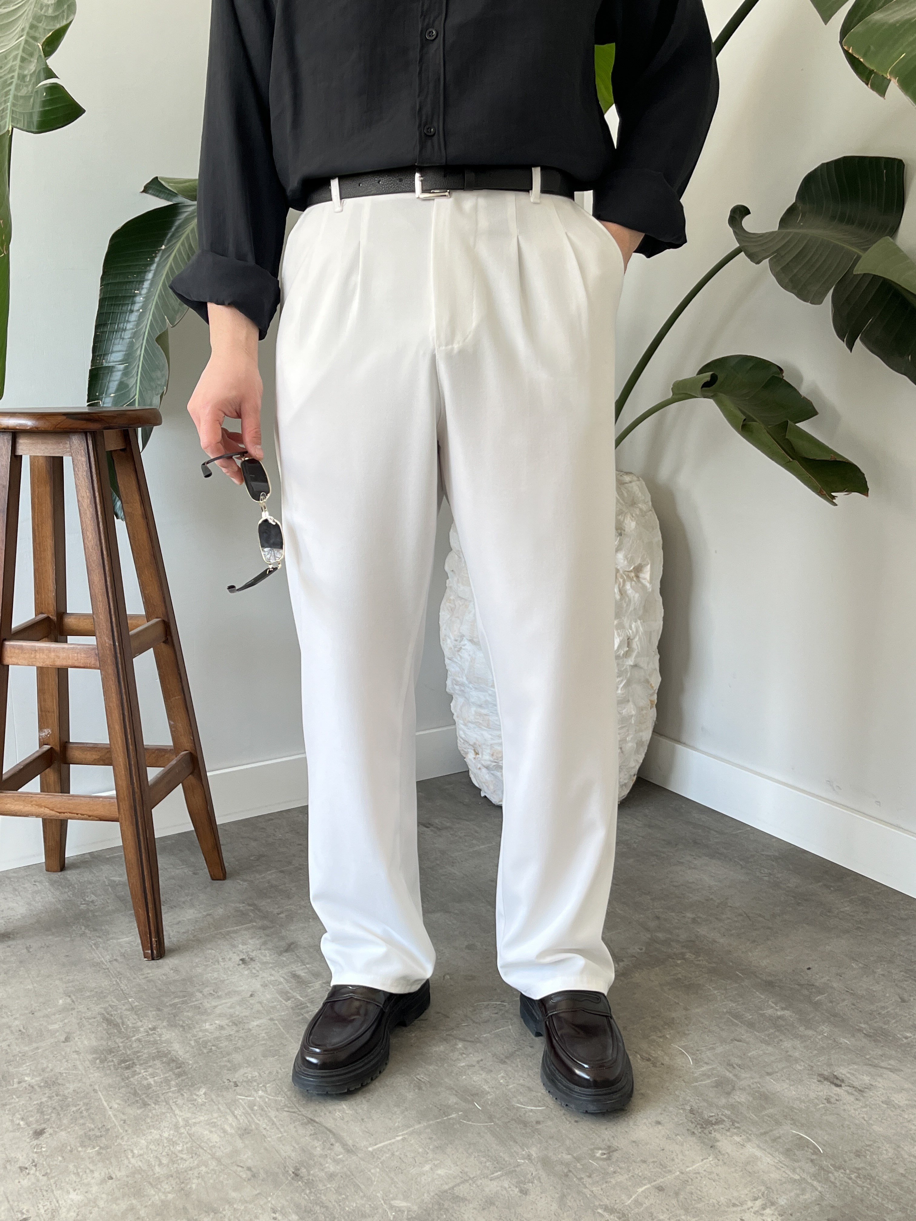 Classic Beyaz Baggy Kumaş Pantolon