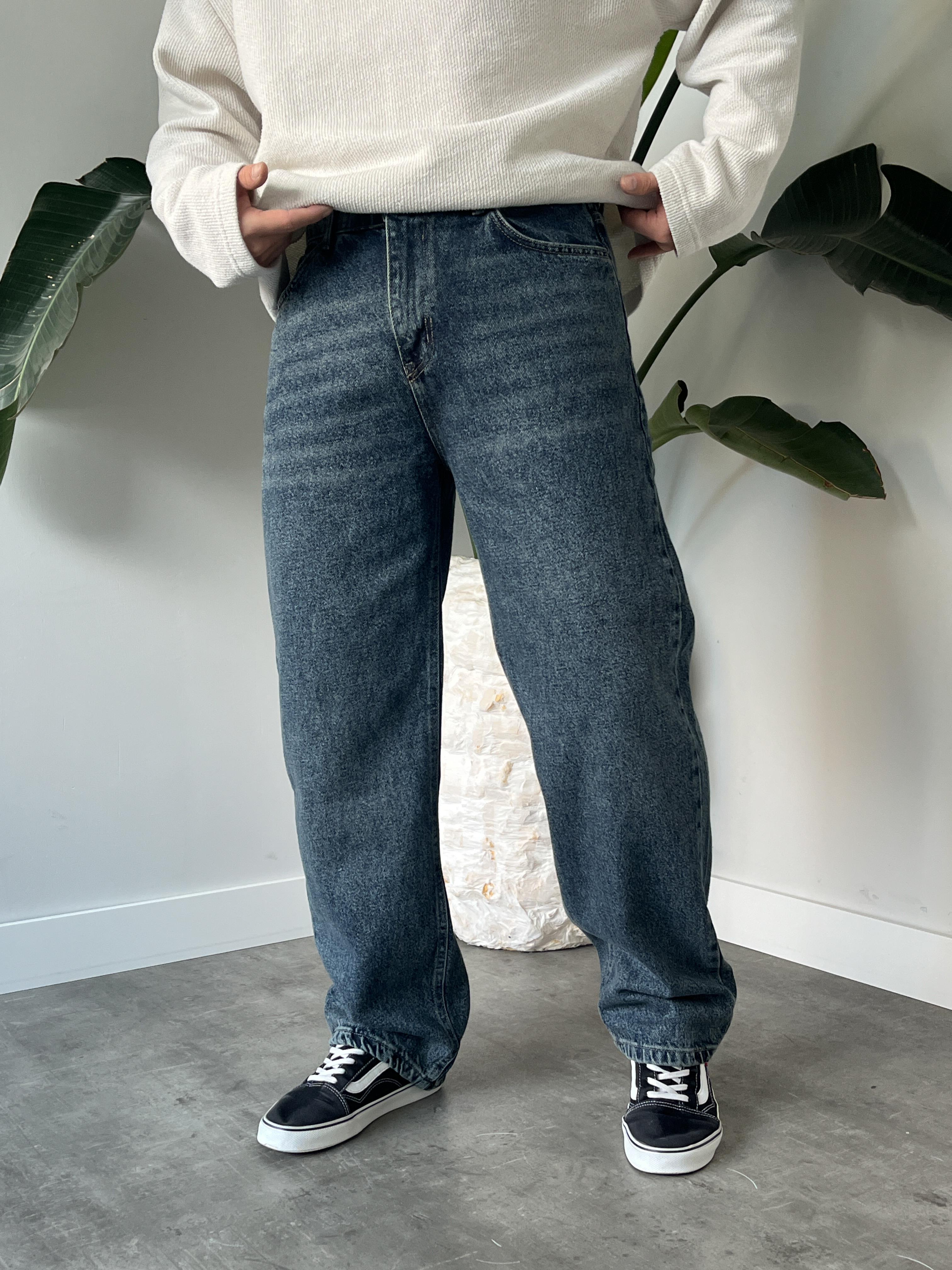 Eskitme Yıkamalı Efekt Detaylı Baggy Jean