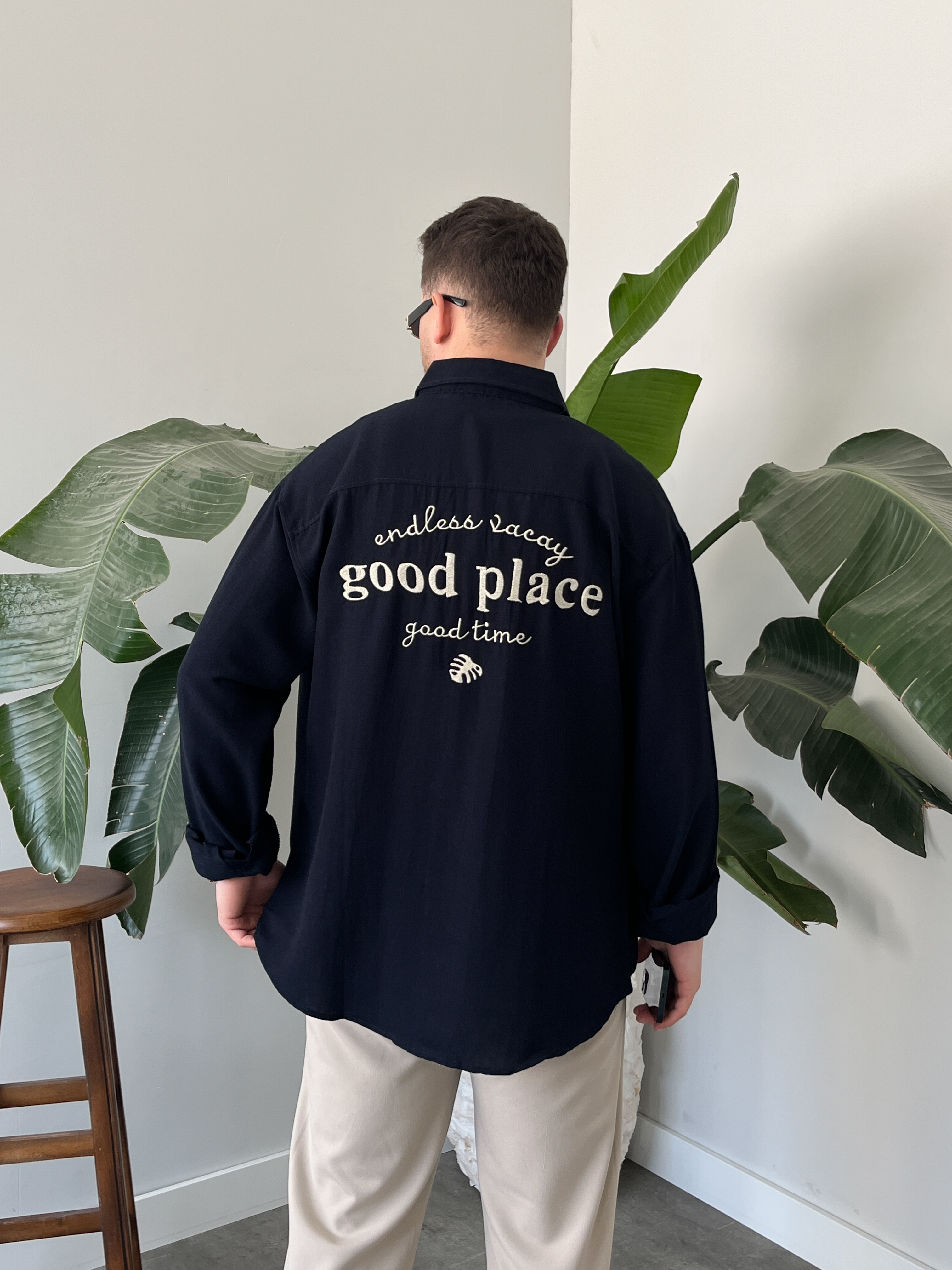 Good Place Nakışlı Lacivert Keten Oversize Gömlek