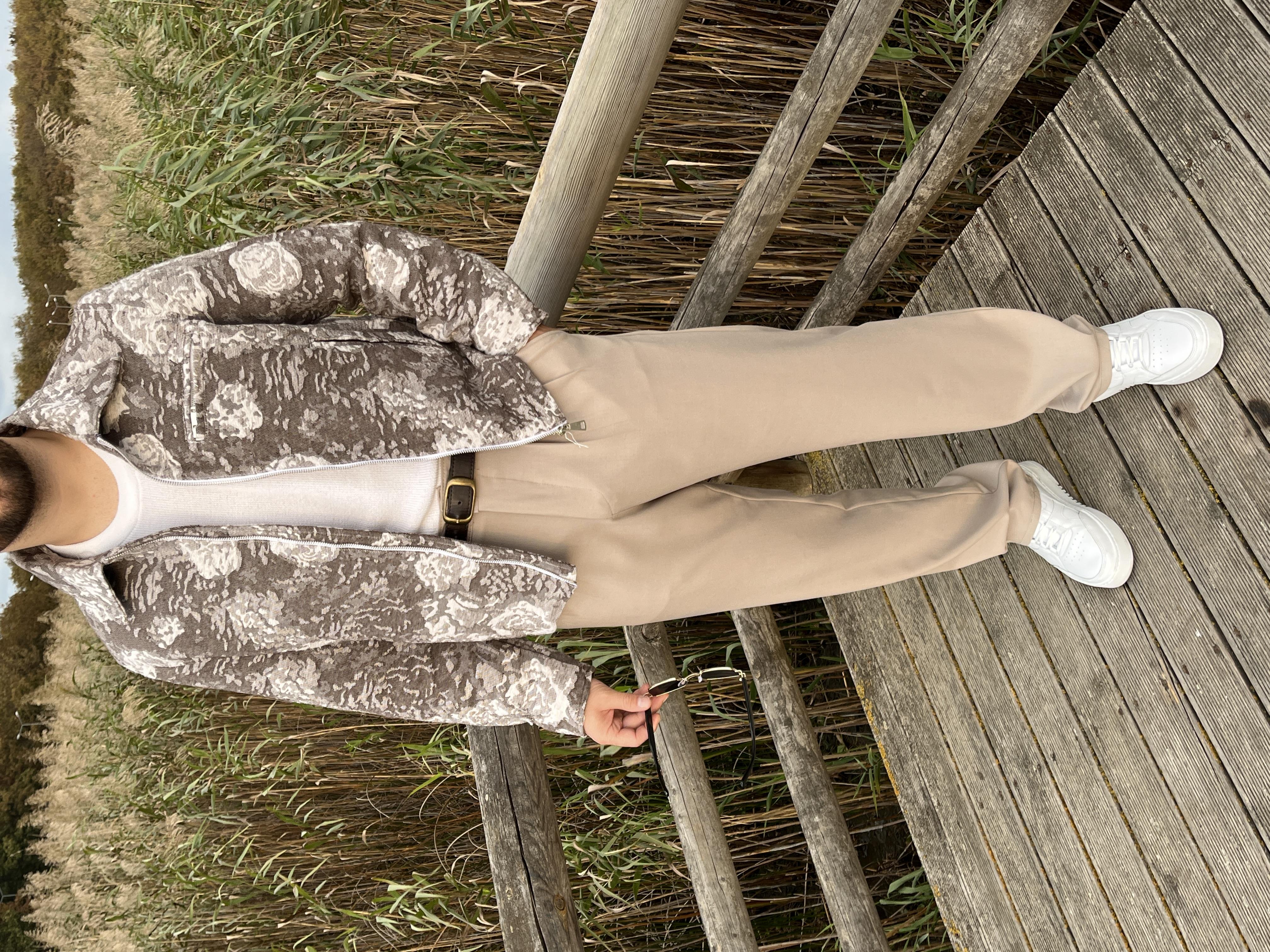 Kahve Rose Pattern Boxy Fit Ceket