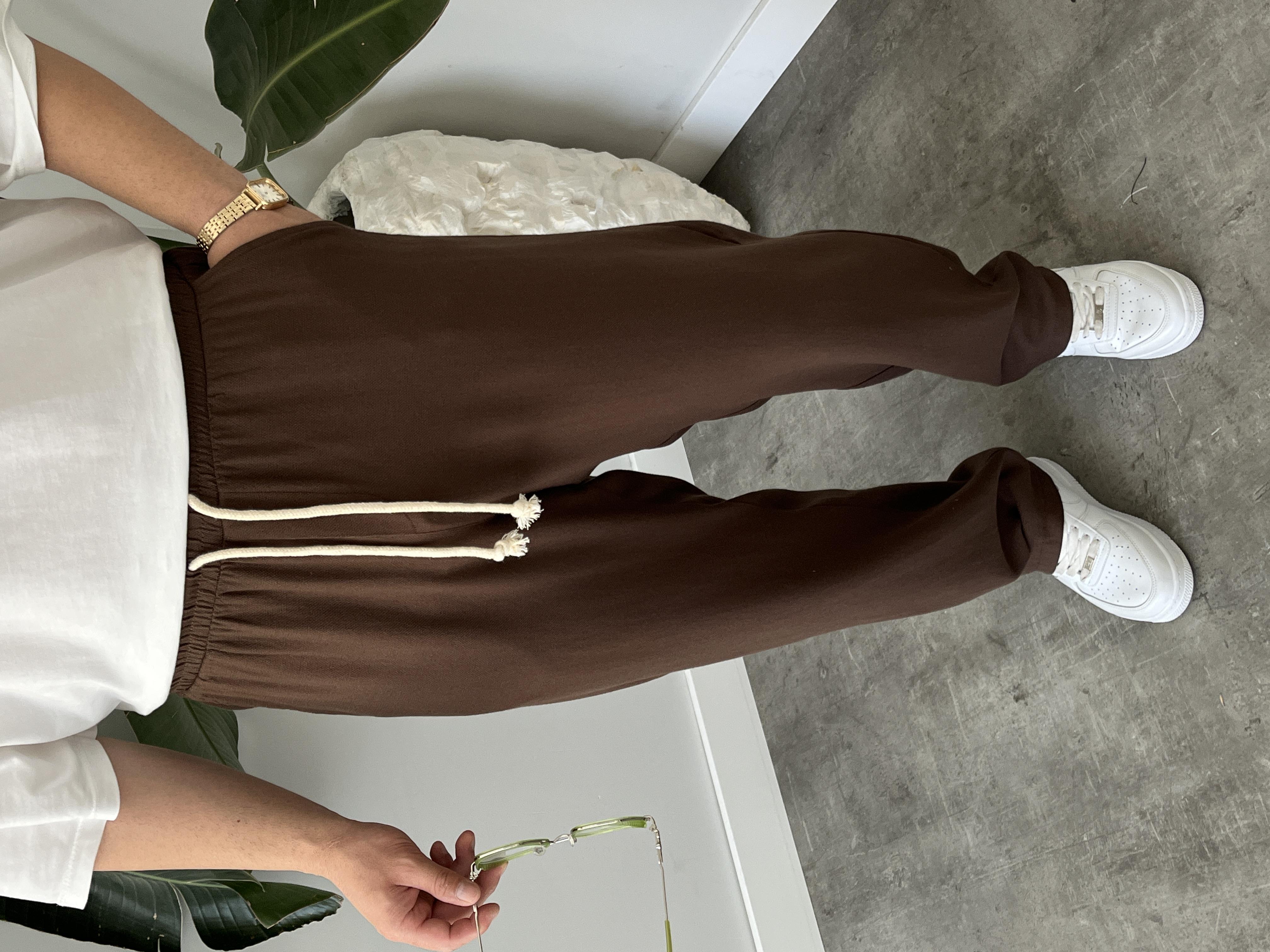 Kahverengi Burgu Bağcık Detaylı Pamuk Keten Relax Fit Pantolon