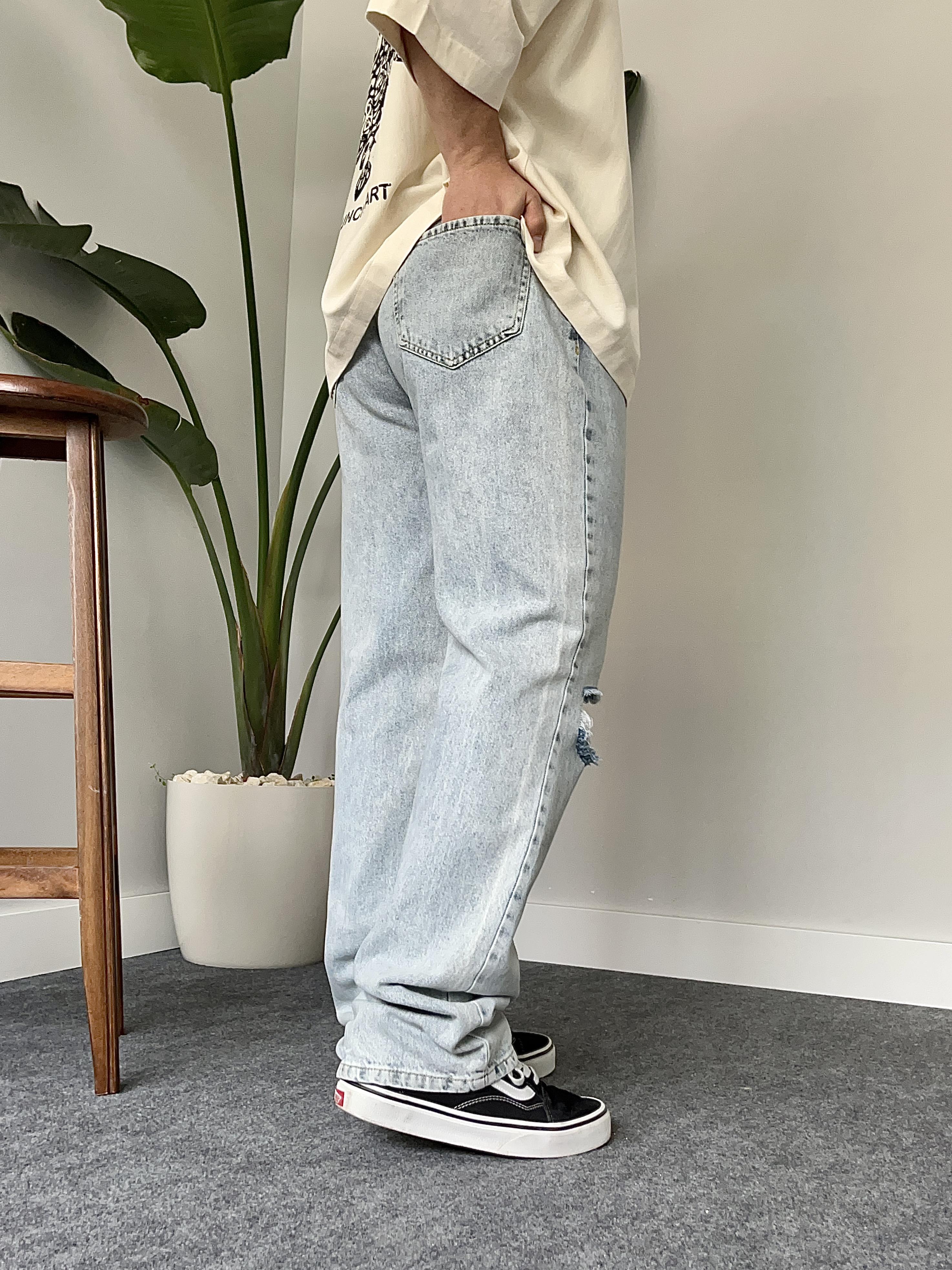 Kar Yıkamalı Yırtık Diz Baggy Jean