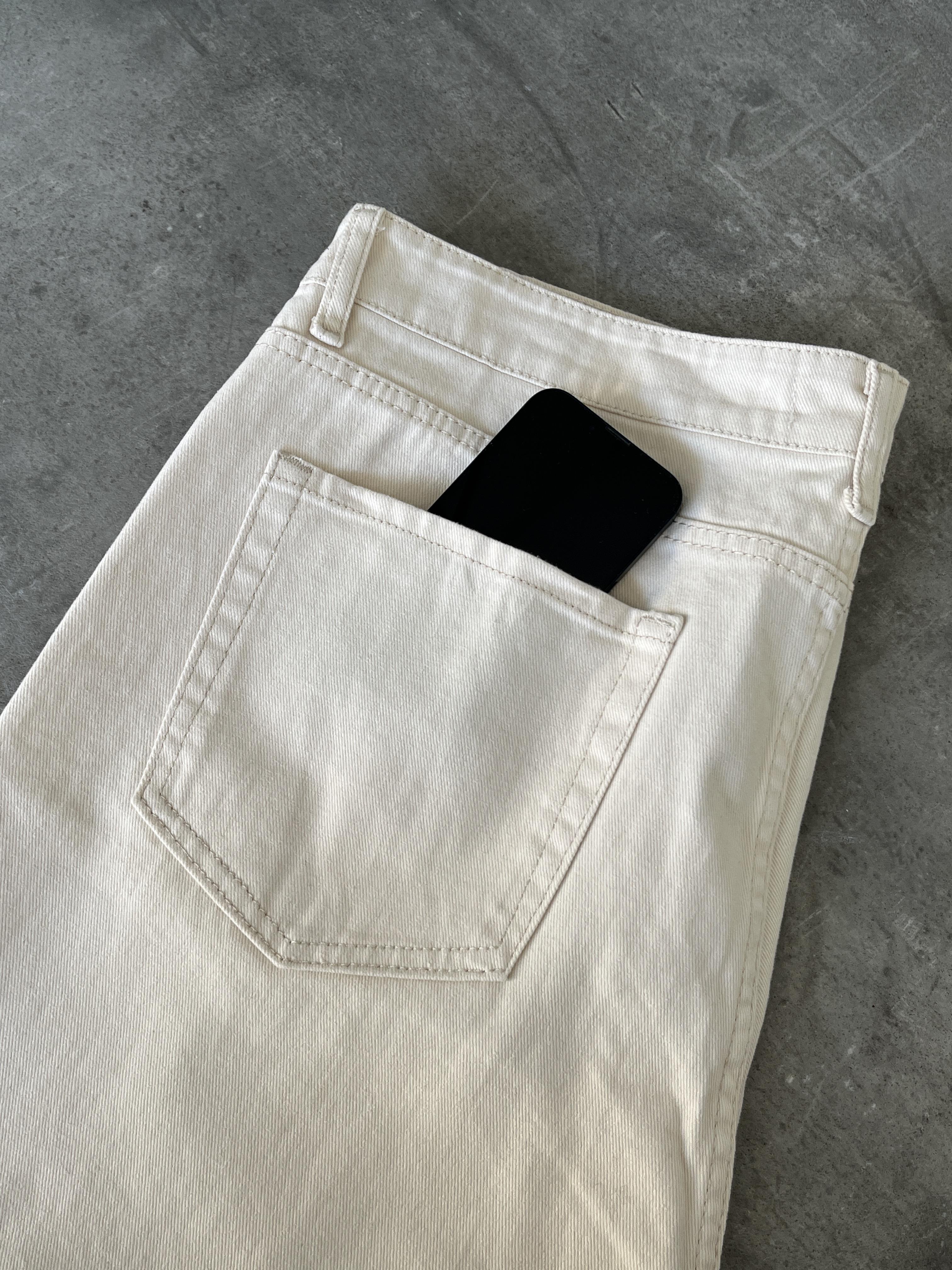 Krem Boyfriend Jean