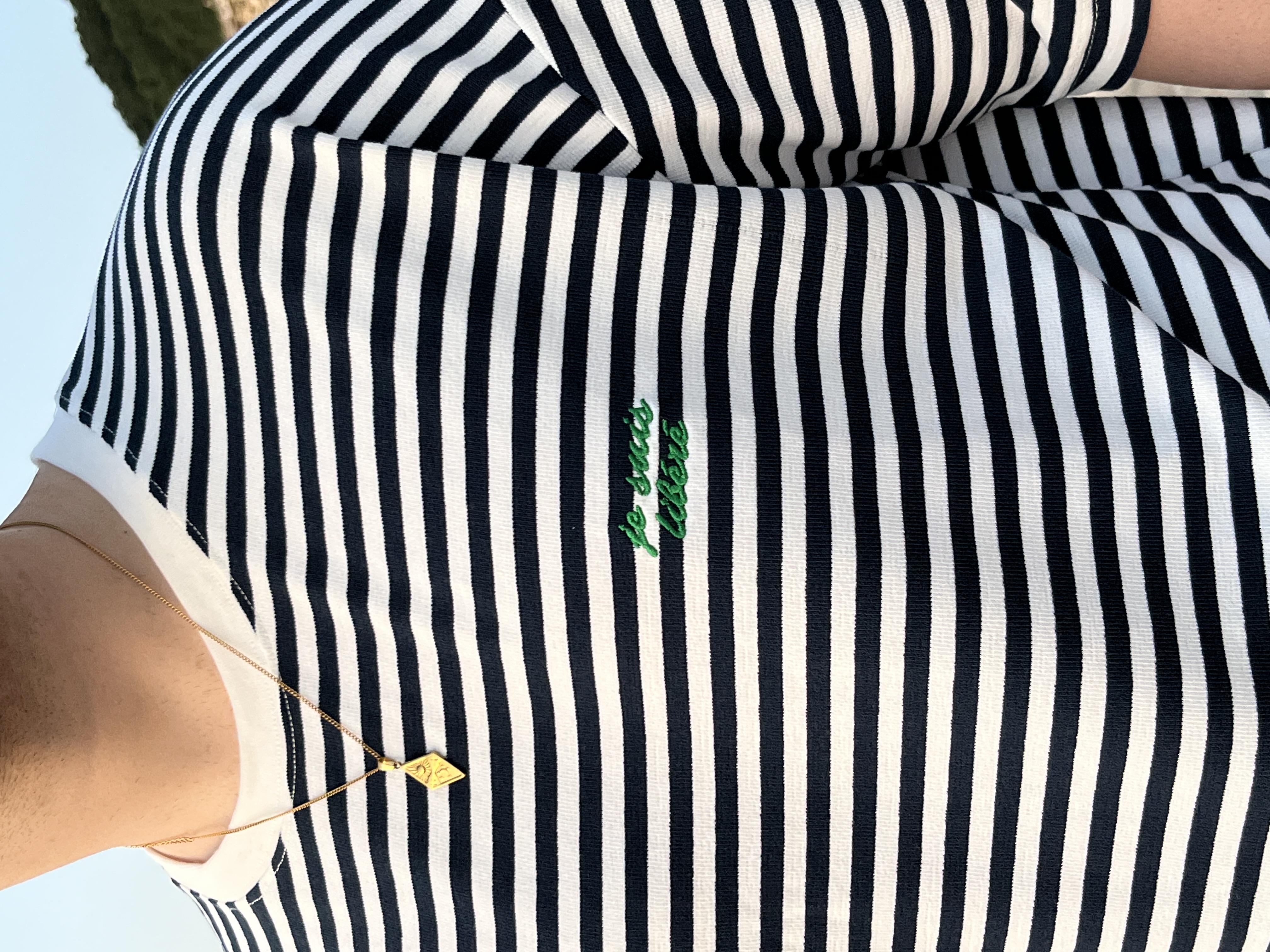 Lacivert Çizgili Nakış Detaylı Oversize T-shirt