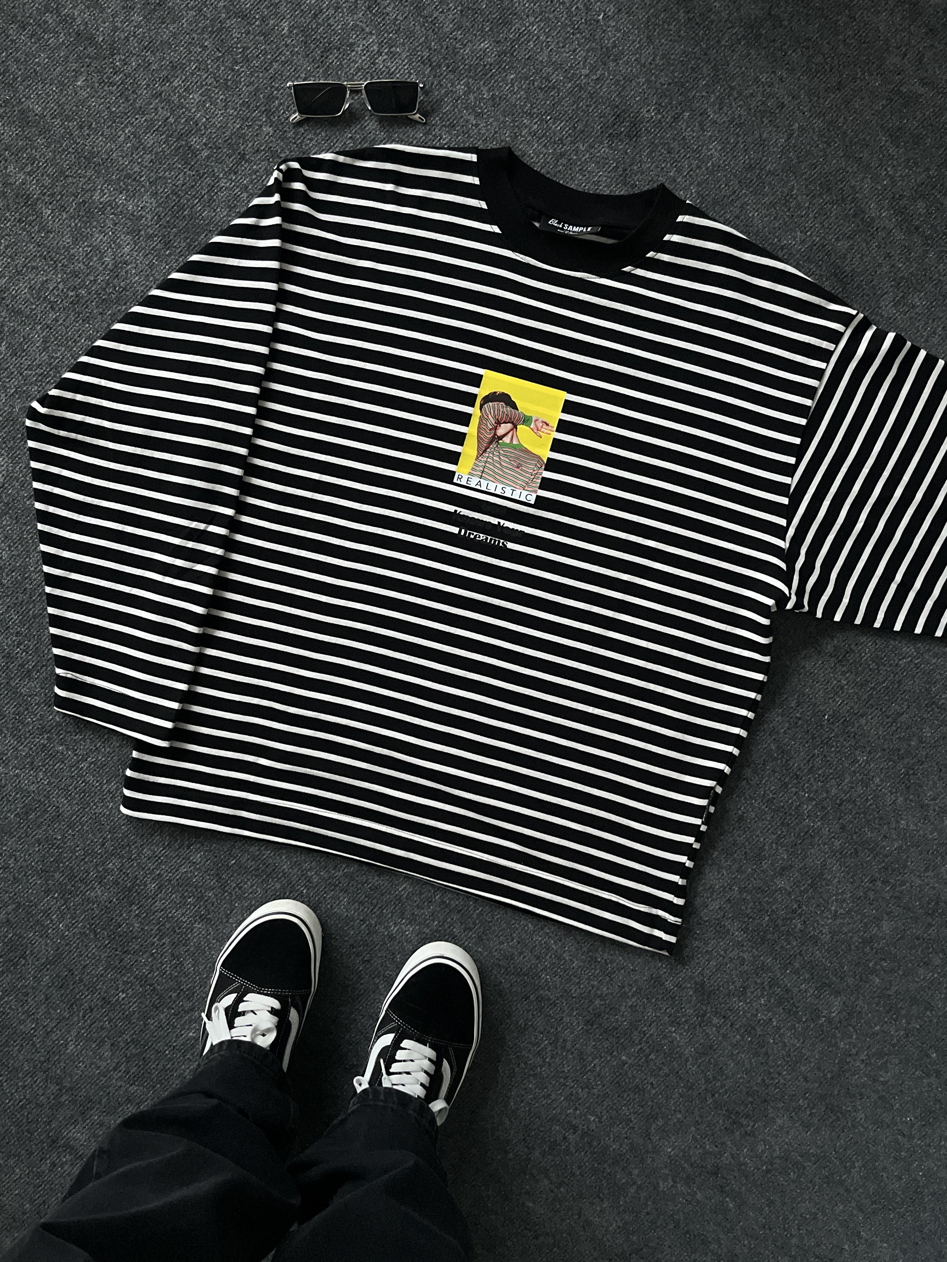 Realistic Çizgili Sweatshirt