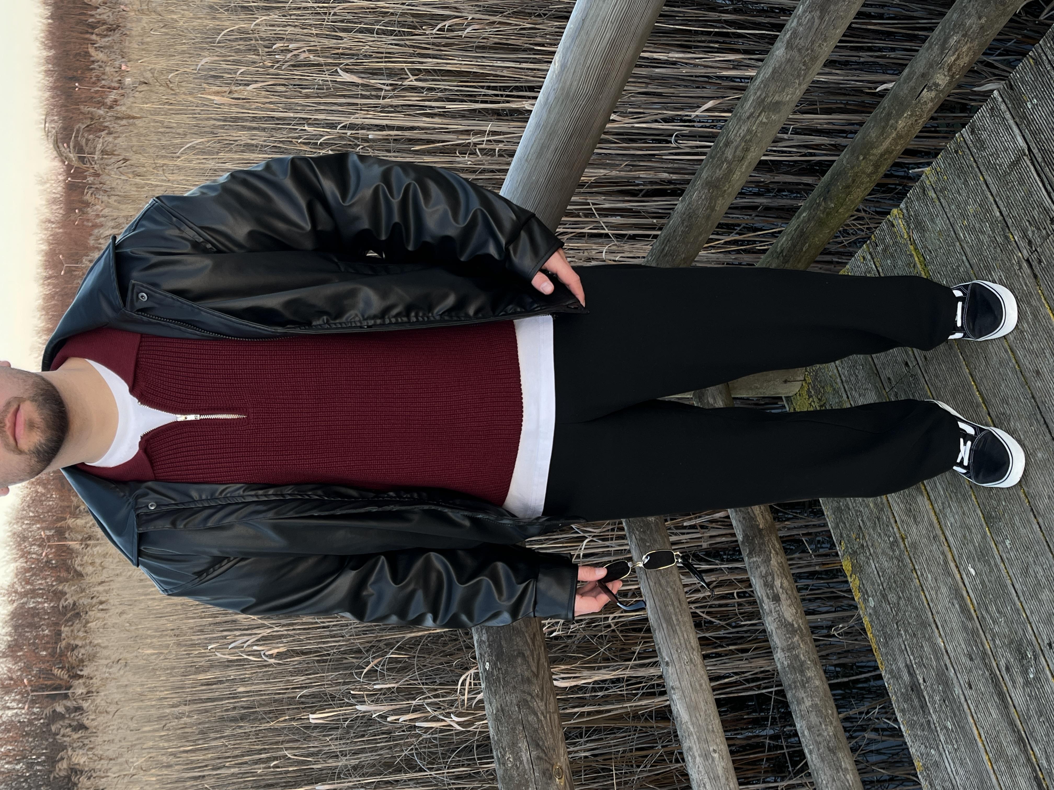 Siyah Deri Bomber Mont