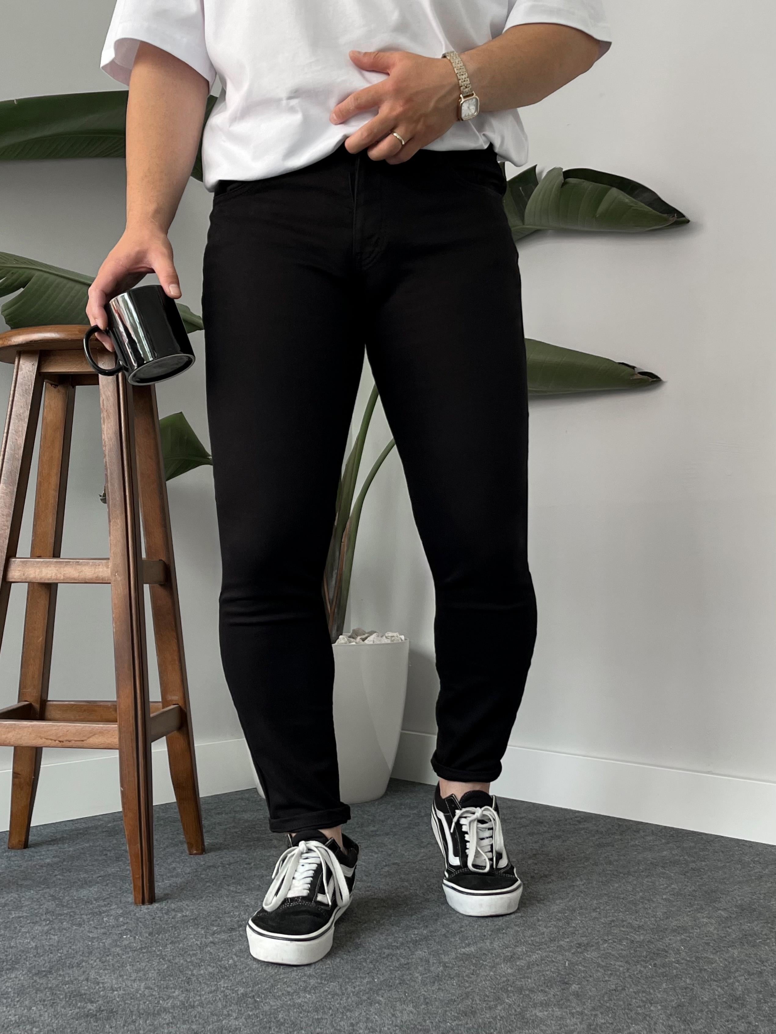 Siyah Likralı Slim Fit Pantolon