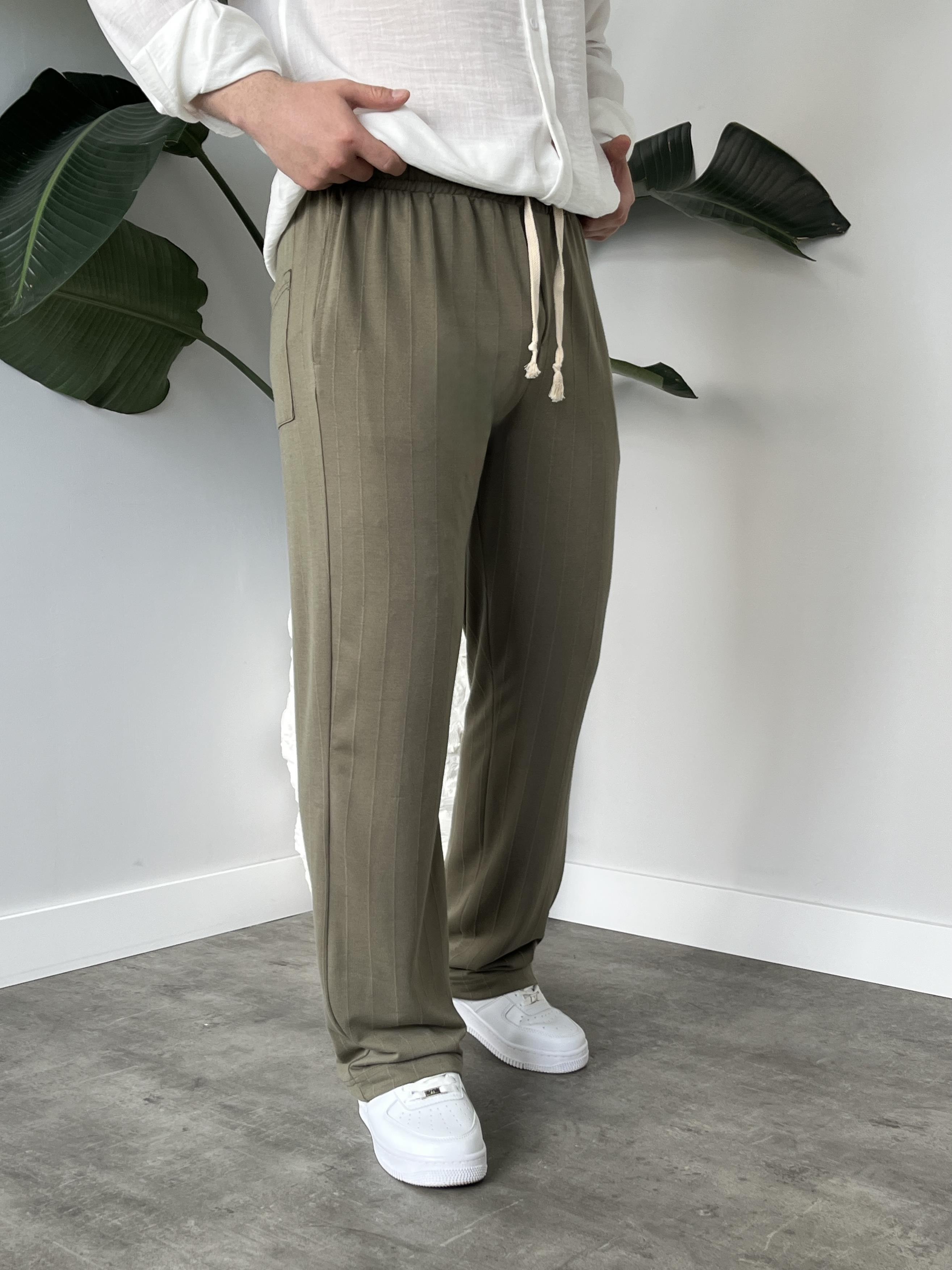 Stride Haki Çizgi Detaylı Baggy Pantolon