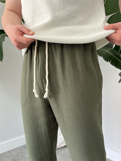 Çağla Halat Bağcık Detay Desenli Baggy Pantolon